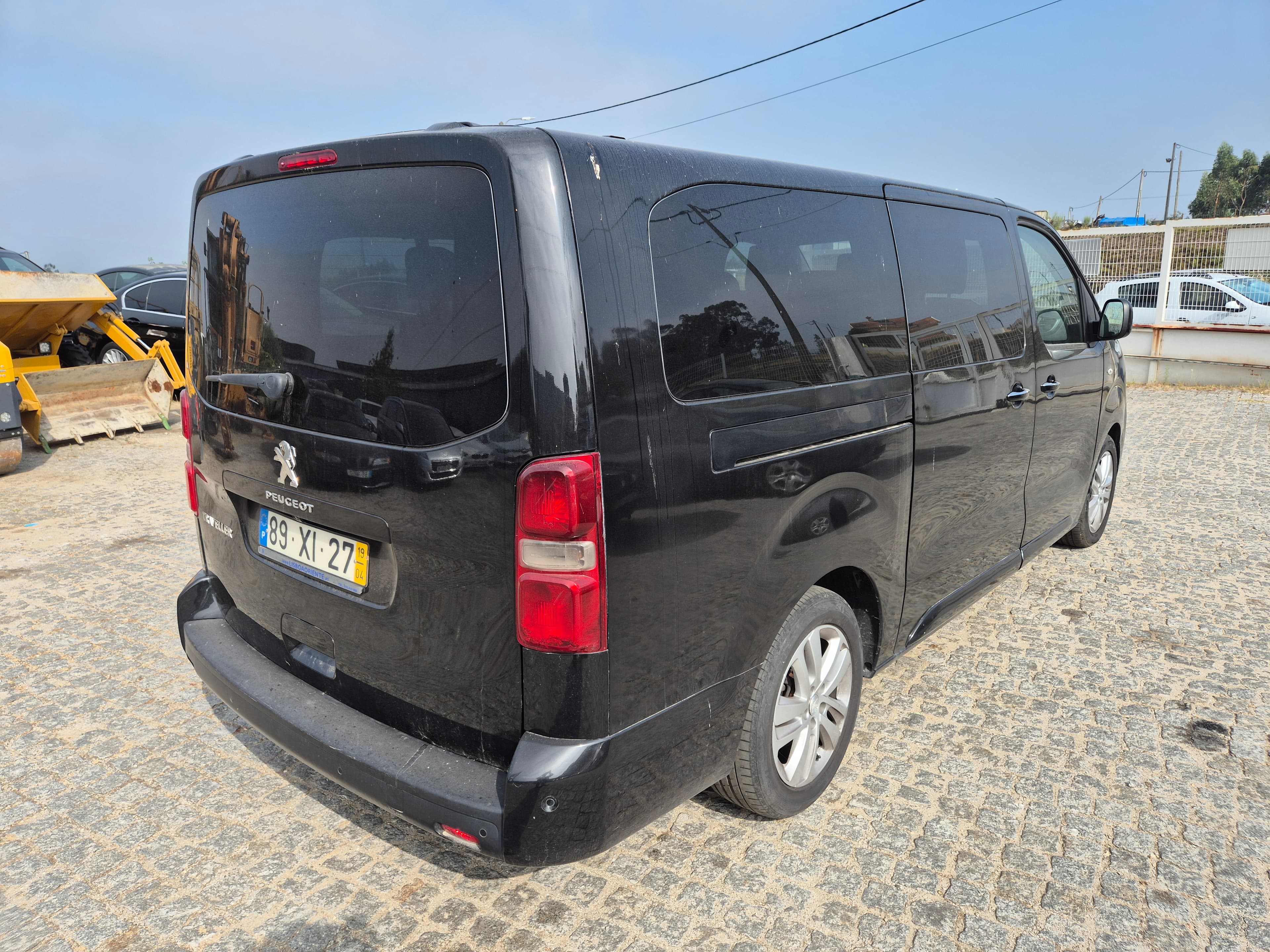 Peugeot Traveller · Ano 2019 — imagen 6