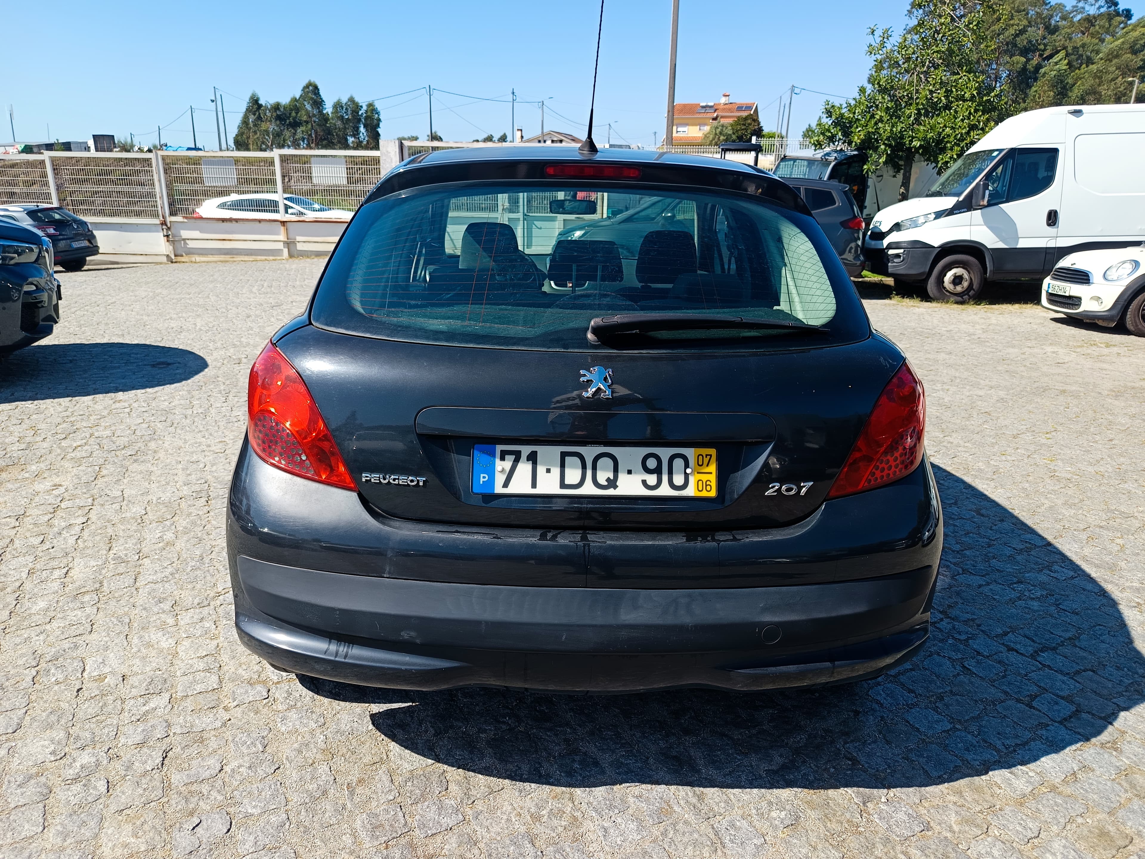 Peugeot 207 · Ano 2007 — imagem 5