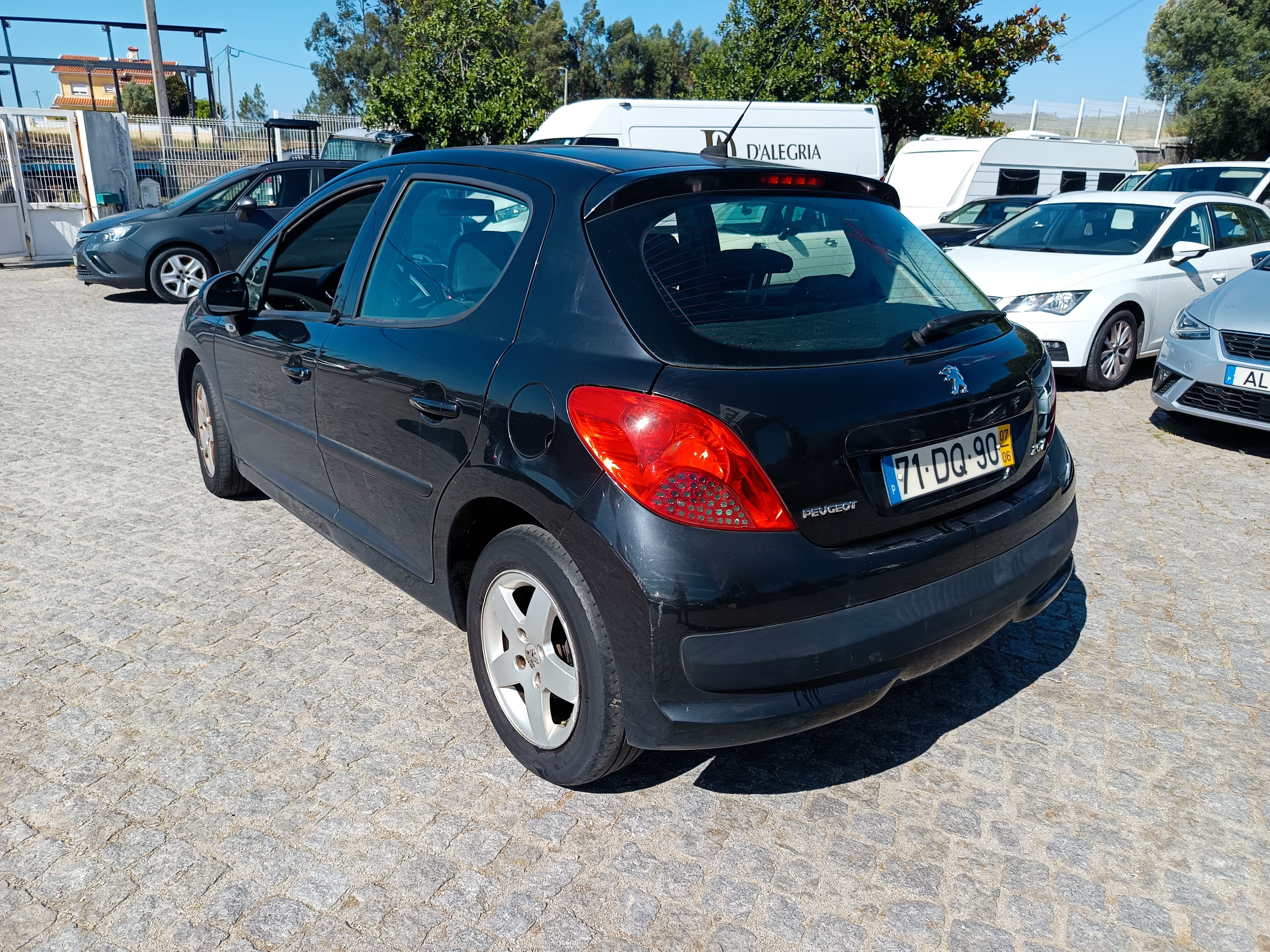 Peugeot 207 · Ano 2007 — imagem 4