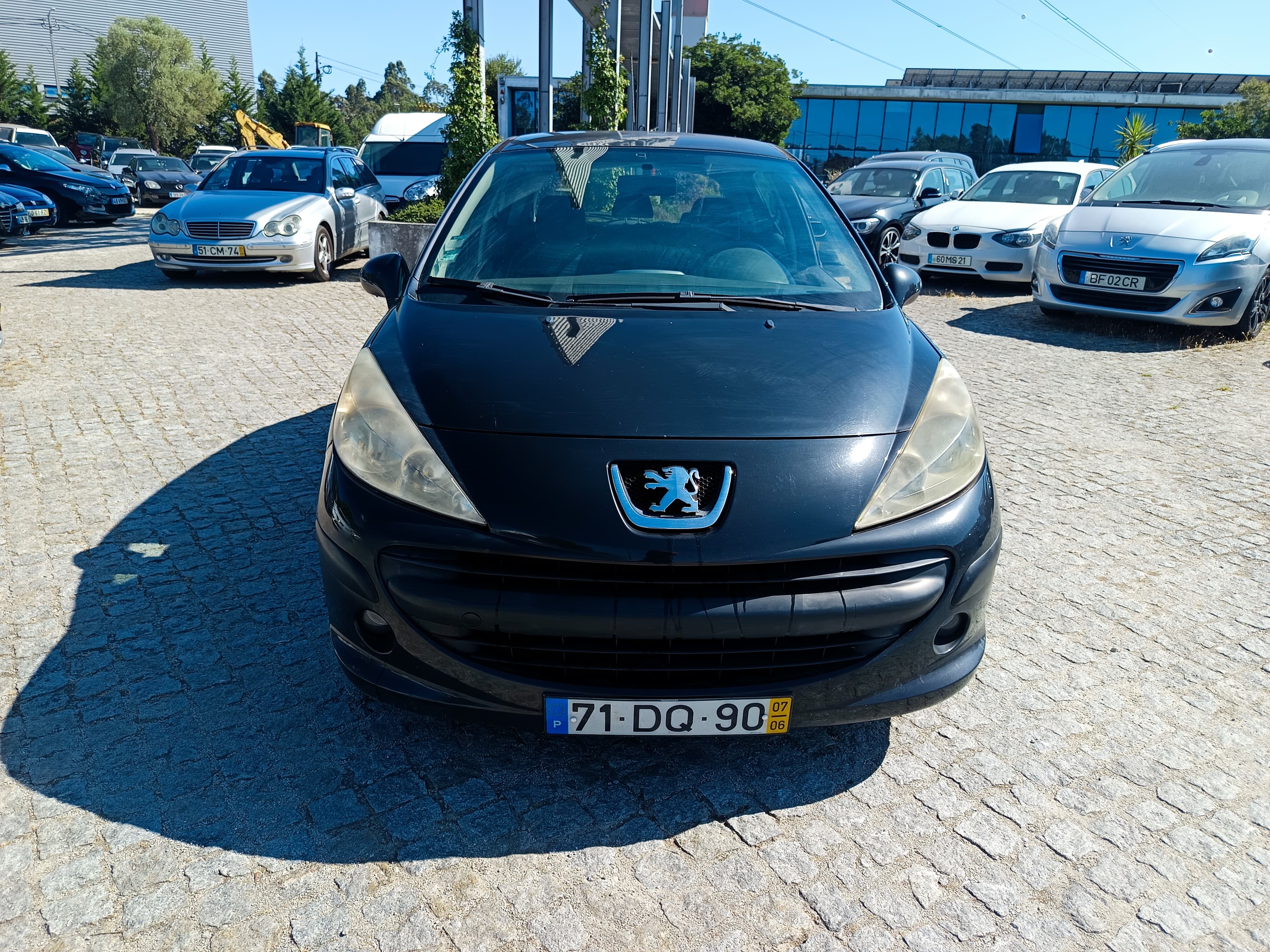 Peugeot 207 · Ano 2007 — imagem 2