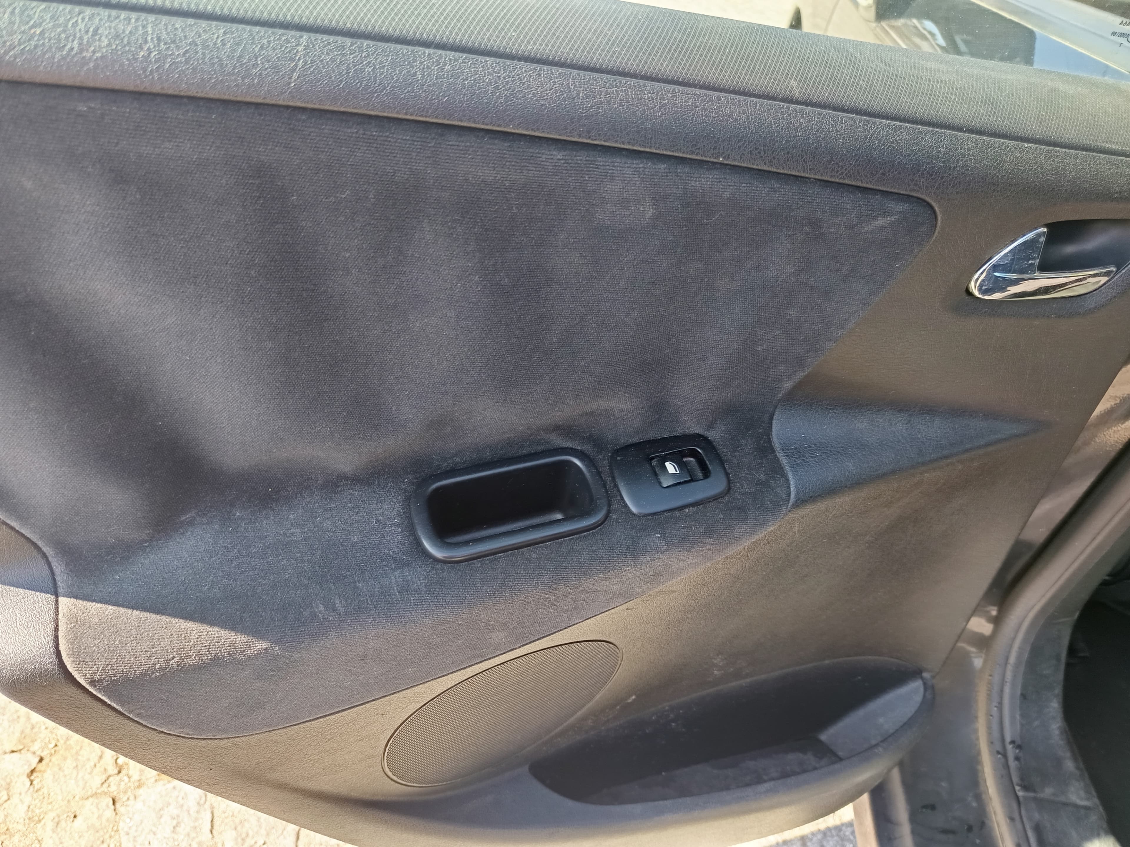 Peugeot 207 · Ano 2007 — imagem 32