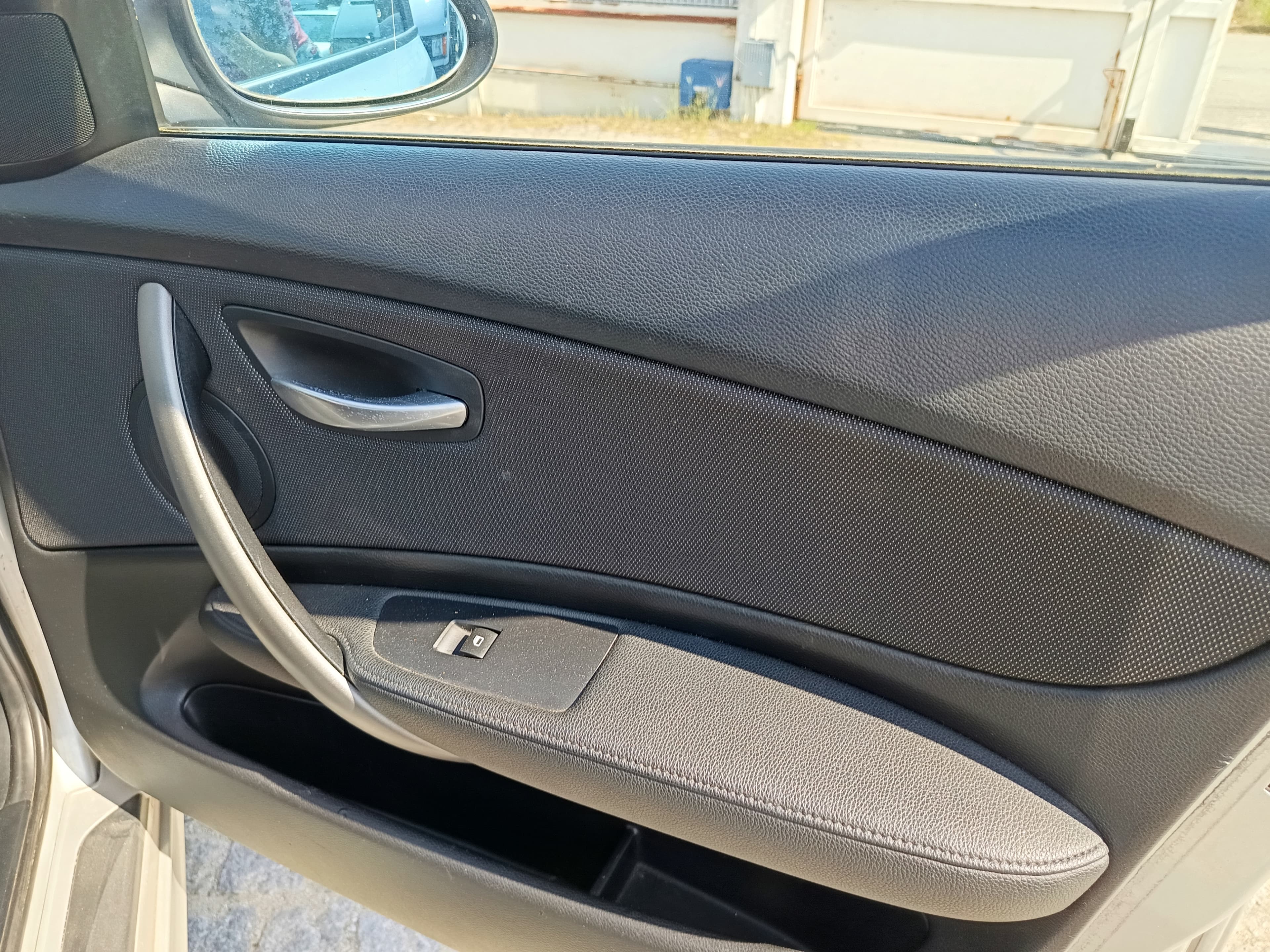 BMW 118D · Ano 2007 — imagem 34