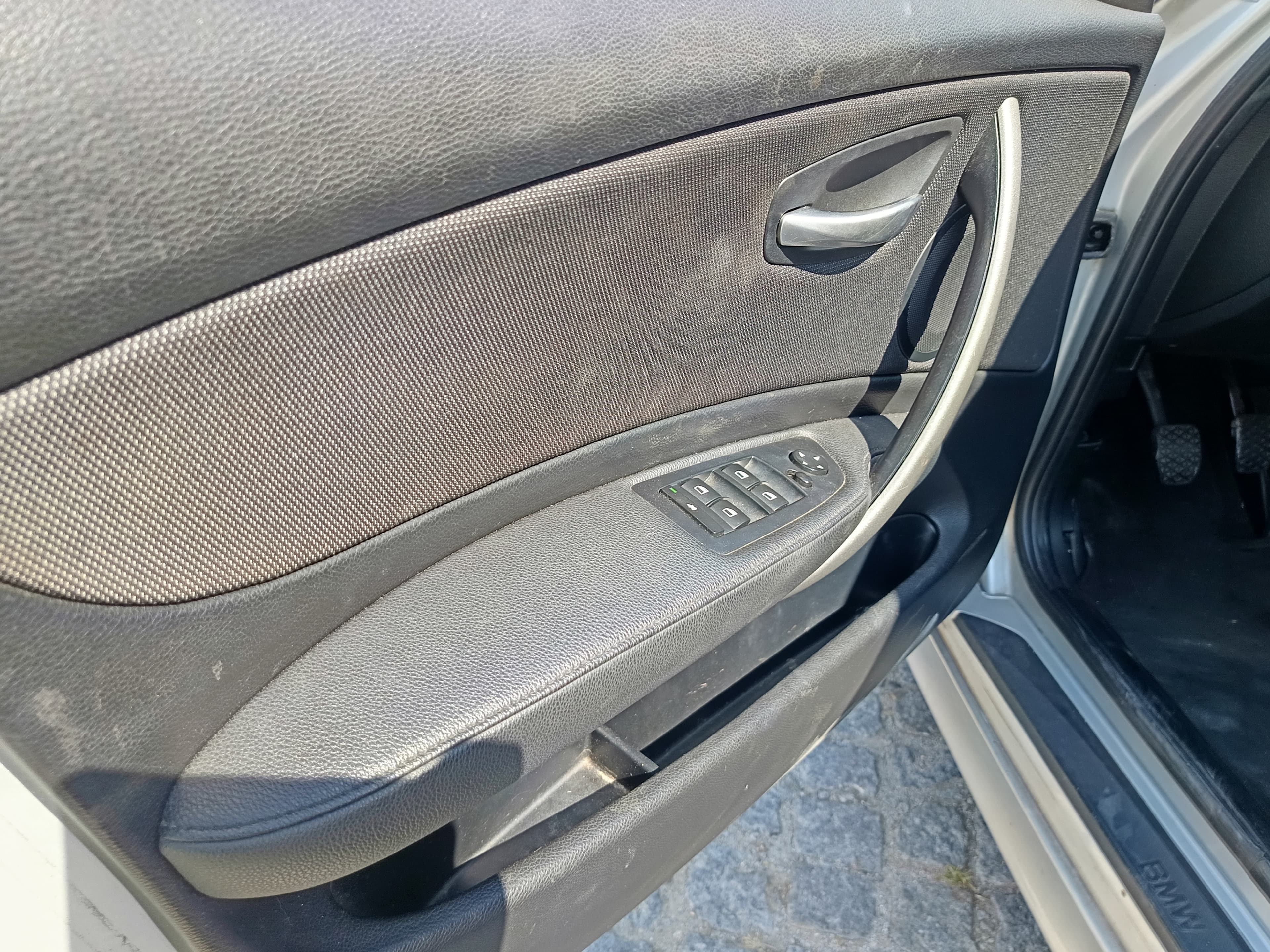BMW 118D · Ano 2007 — imagem 16
