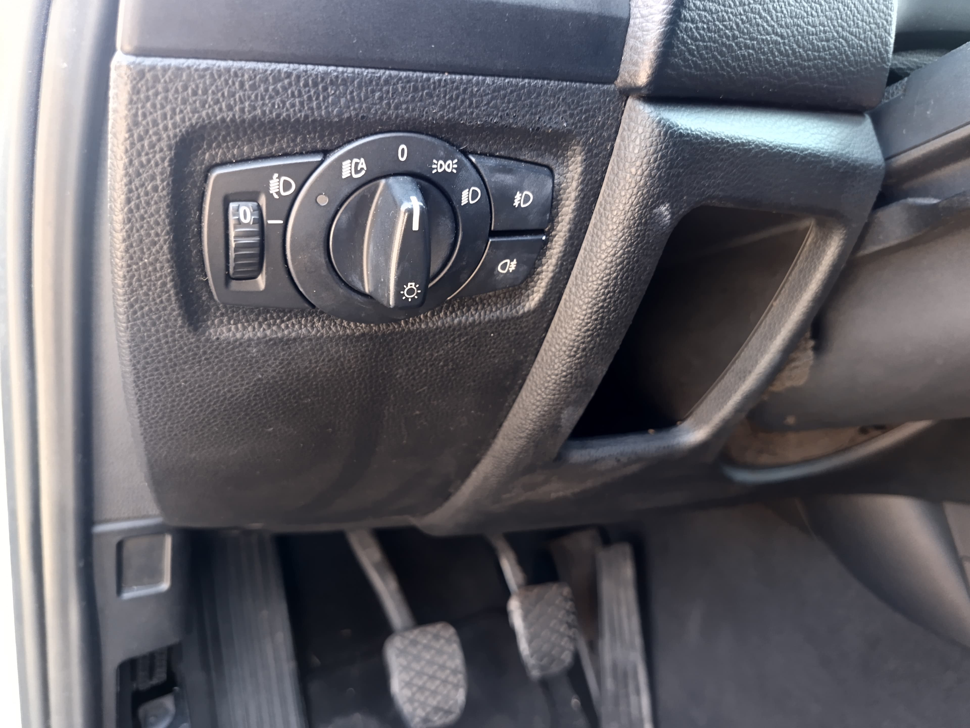BMW 118D · Ano 2007 — imagem 20
