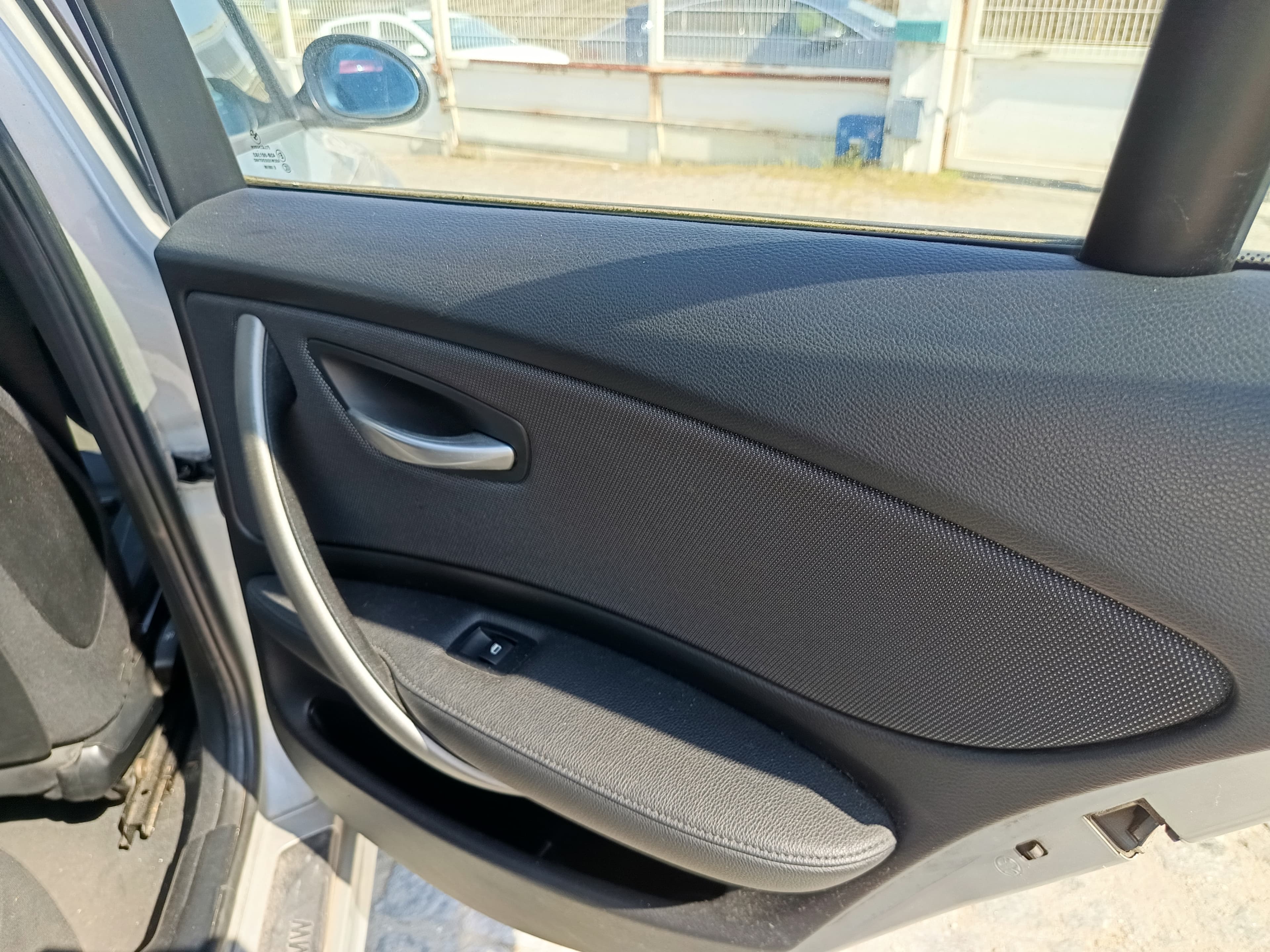 BMW 118D · Ano 2007 — imagem 26