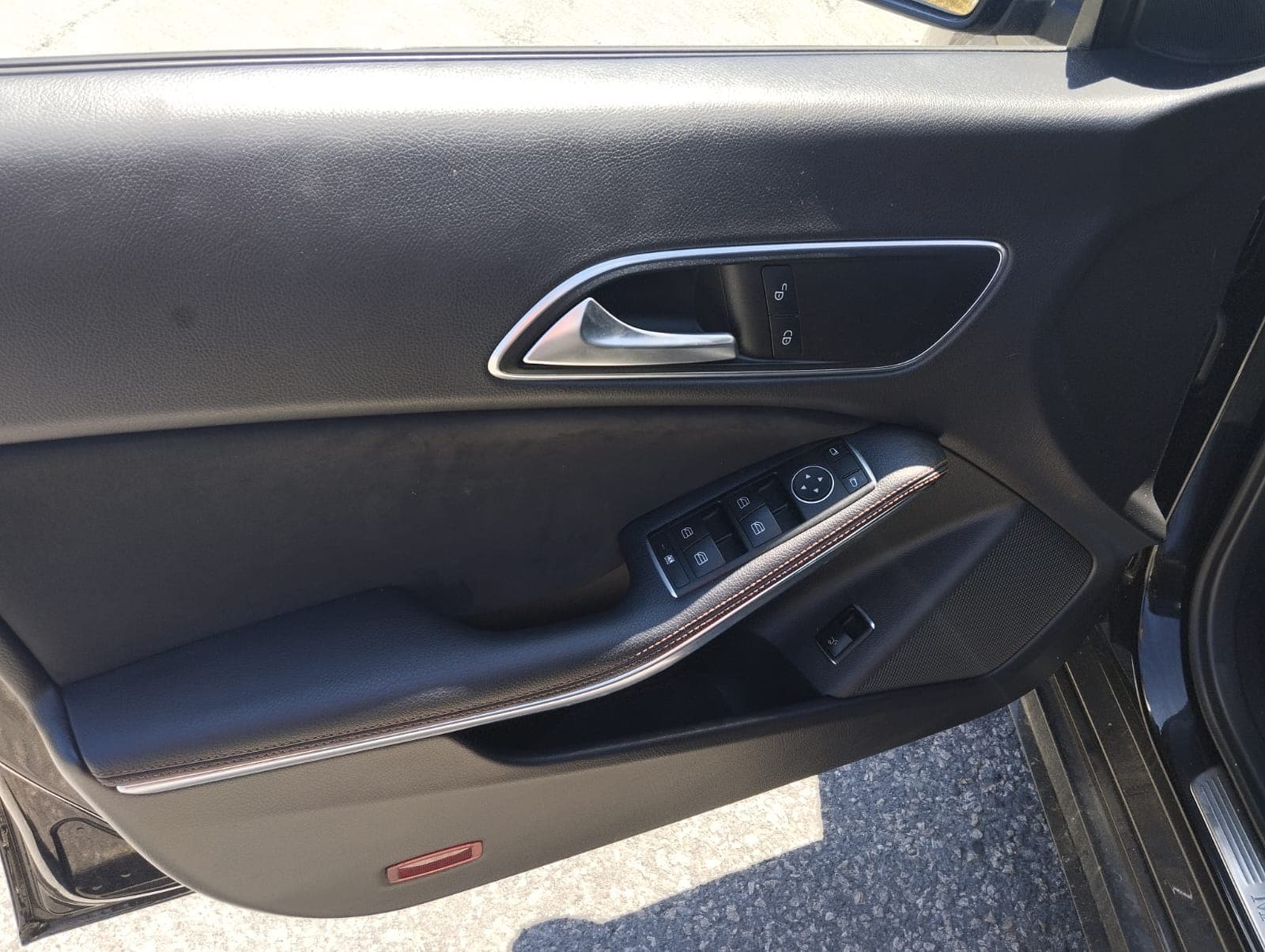 Mercedes-Benz CLA 220CDI · Ano 2017 — imagen 22