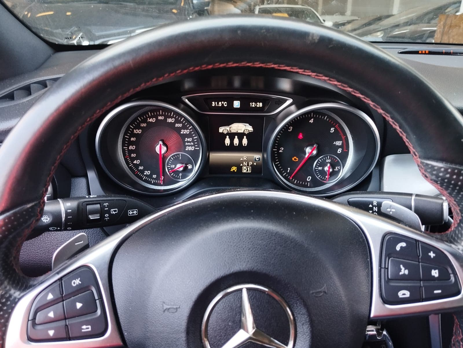 Mercedes-Benz CLA 220CDI · Ano 2017 — imagen 16