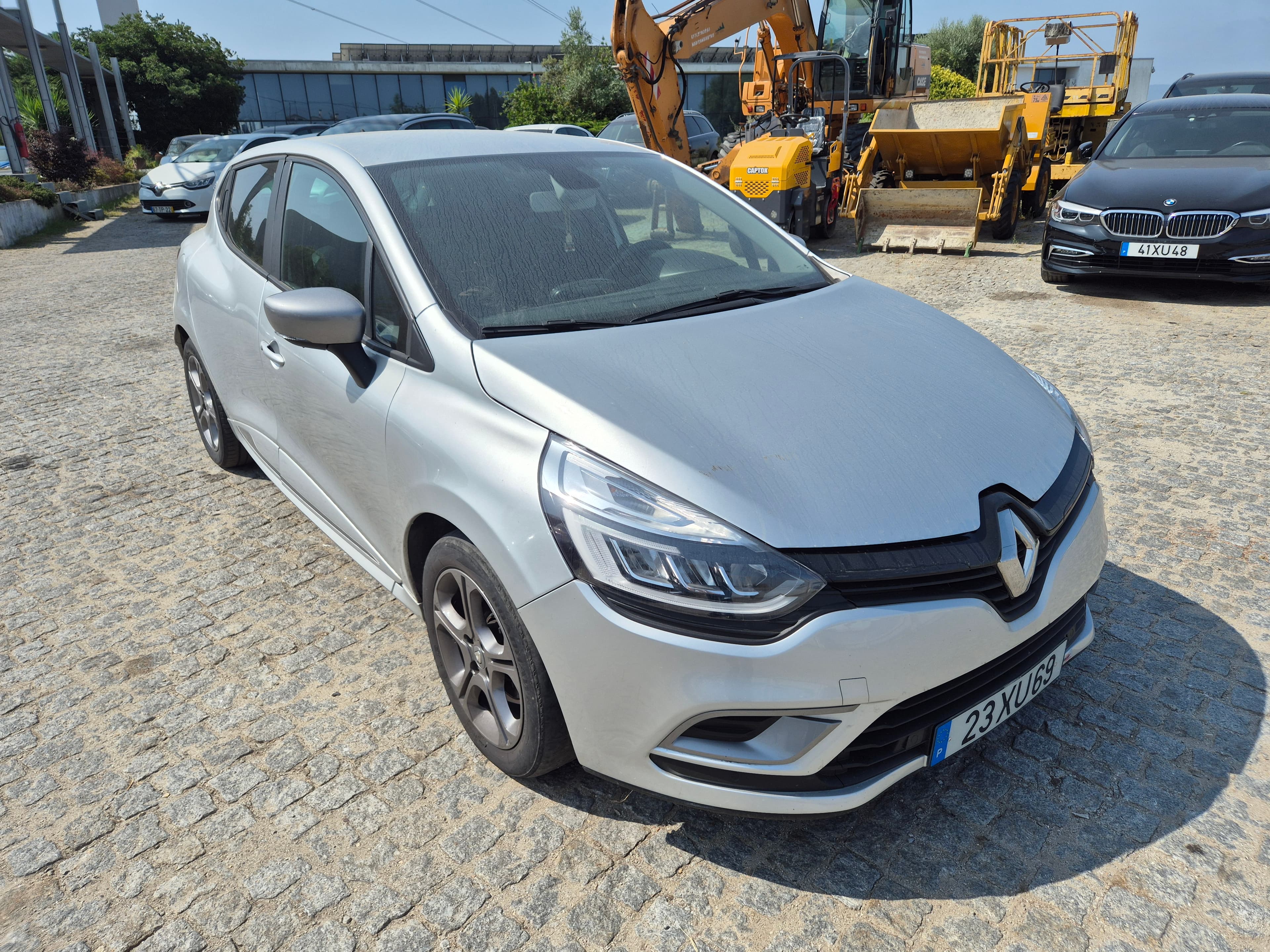Renault Clio · Ano 2019 — image 1