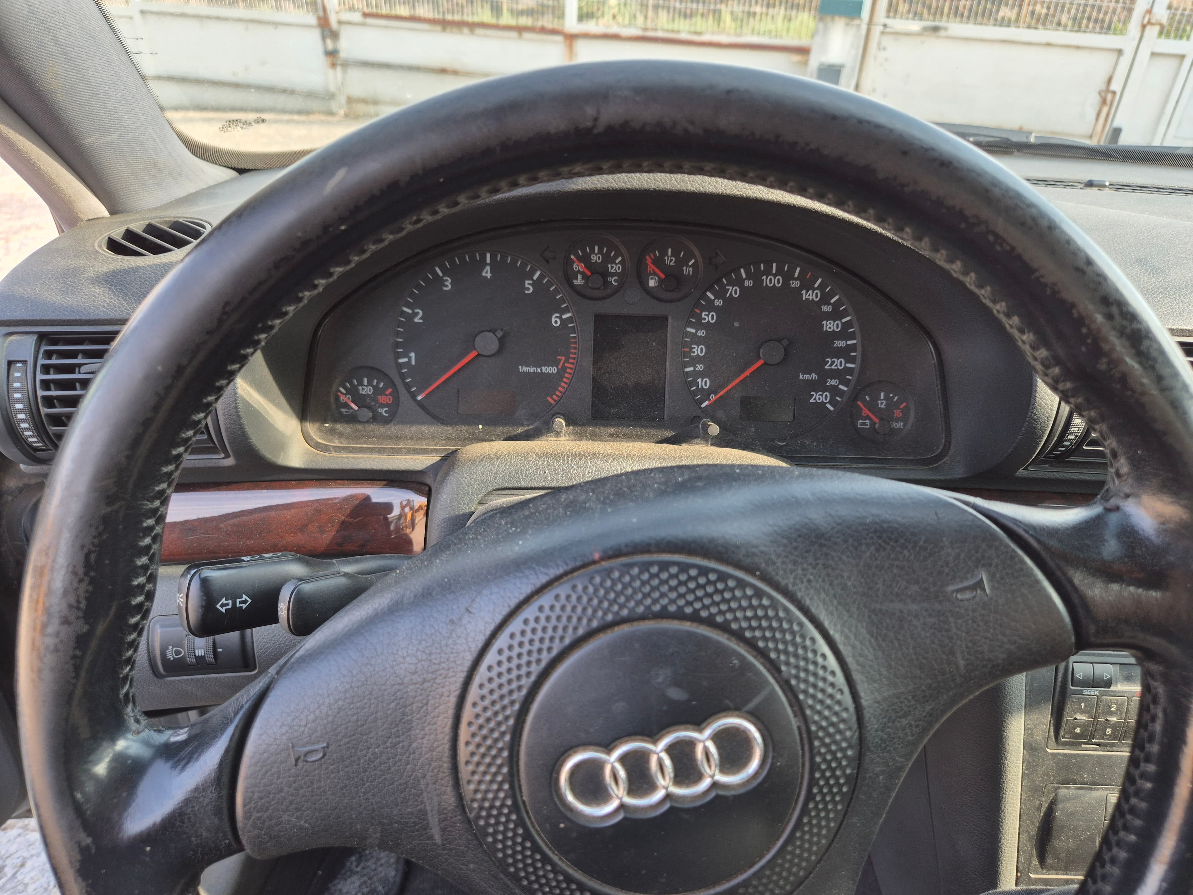 Audi A4 · Año 2000 — imagen 28