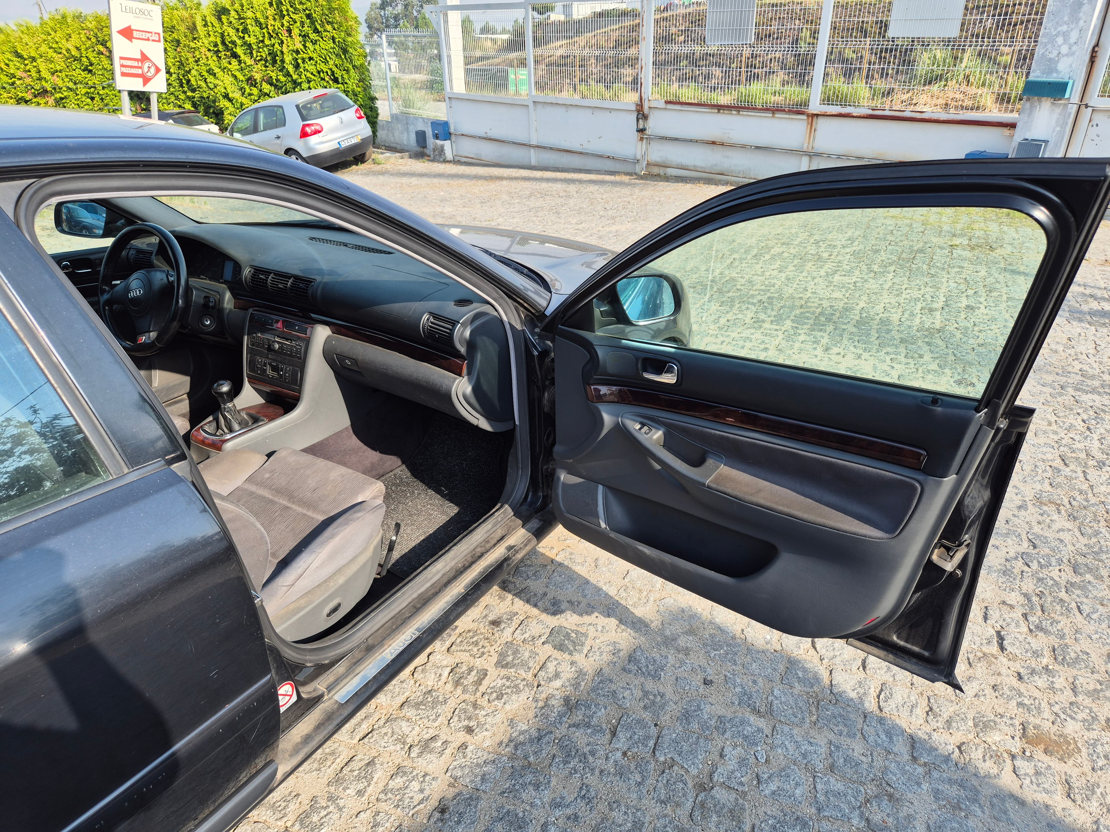 Audi A4 · Año 2000 — imagen 17