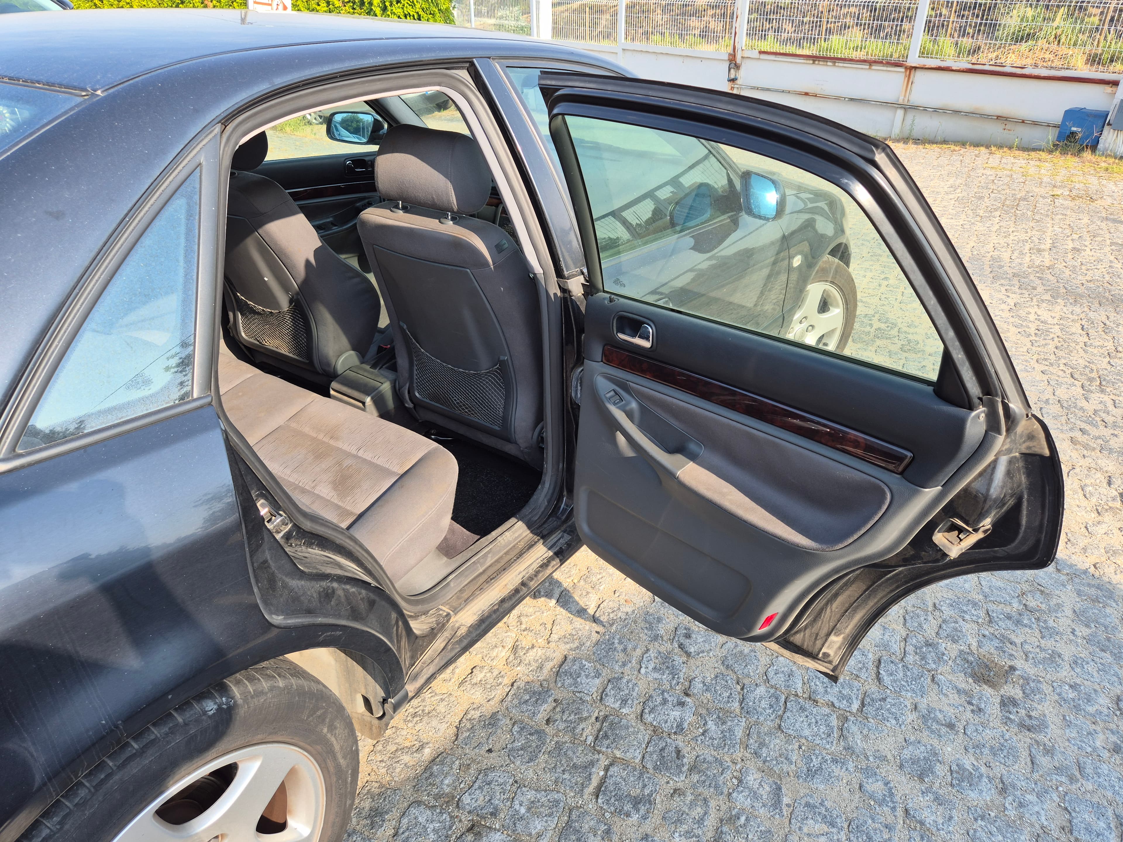 Audi A4 · Año 2000 — imagen 14
