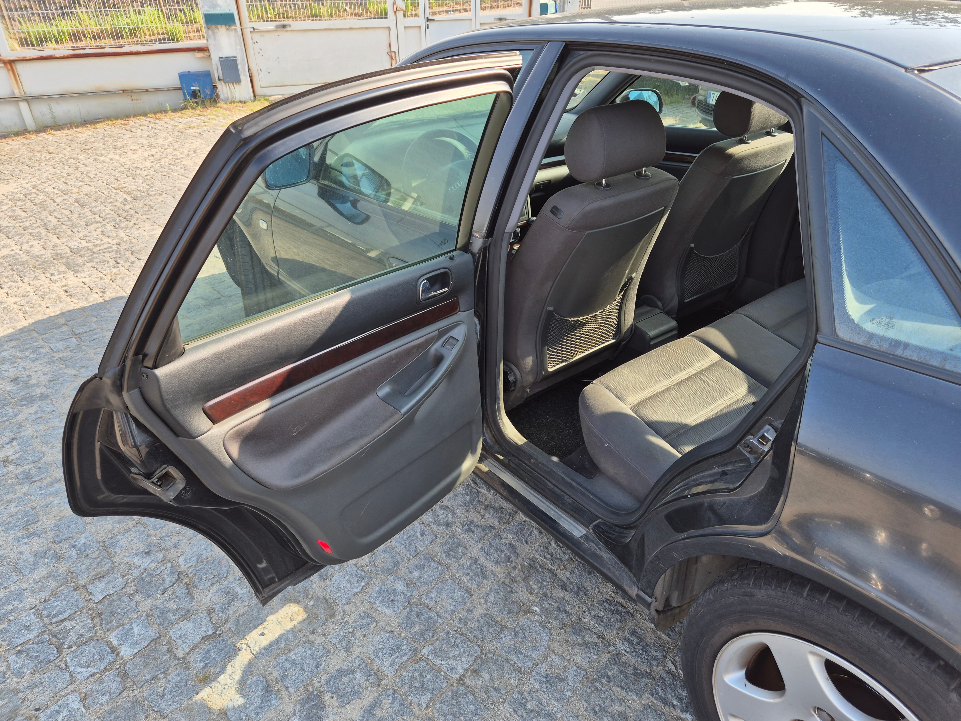 Audi A4 · Año 2000 — imagen 20