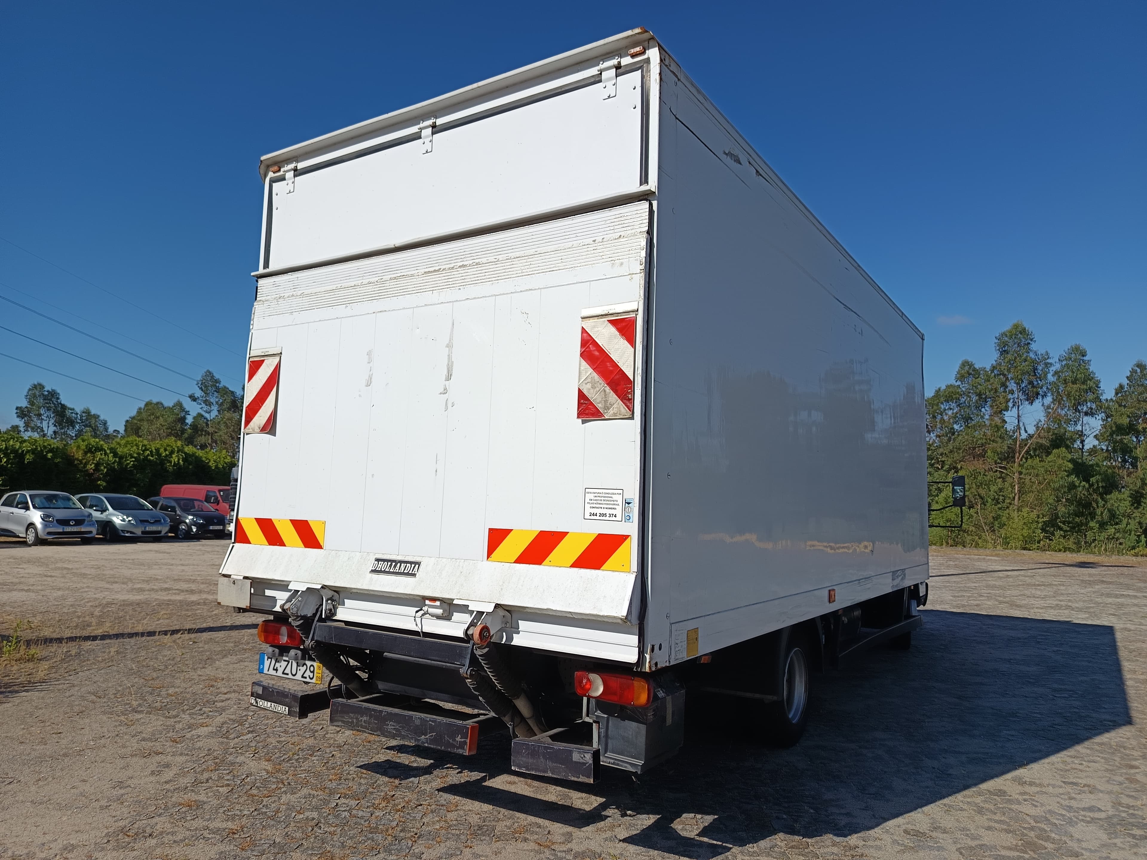 Mitsubishi Canter · Ano 2016 — imagen 4