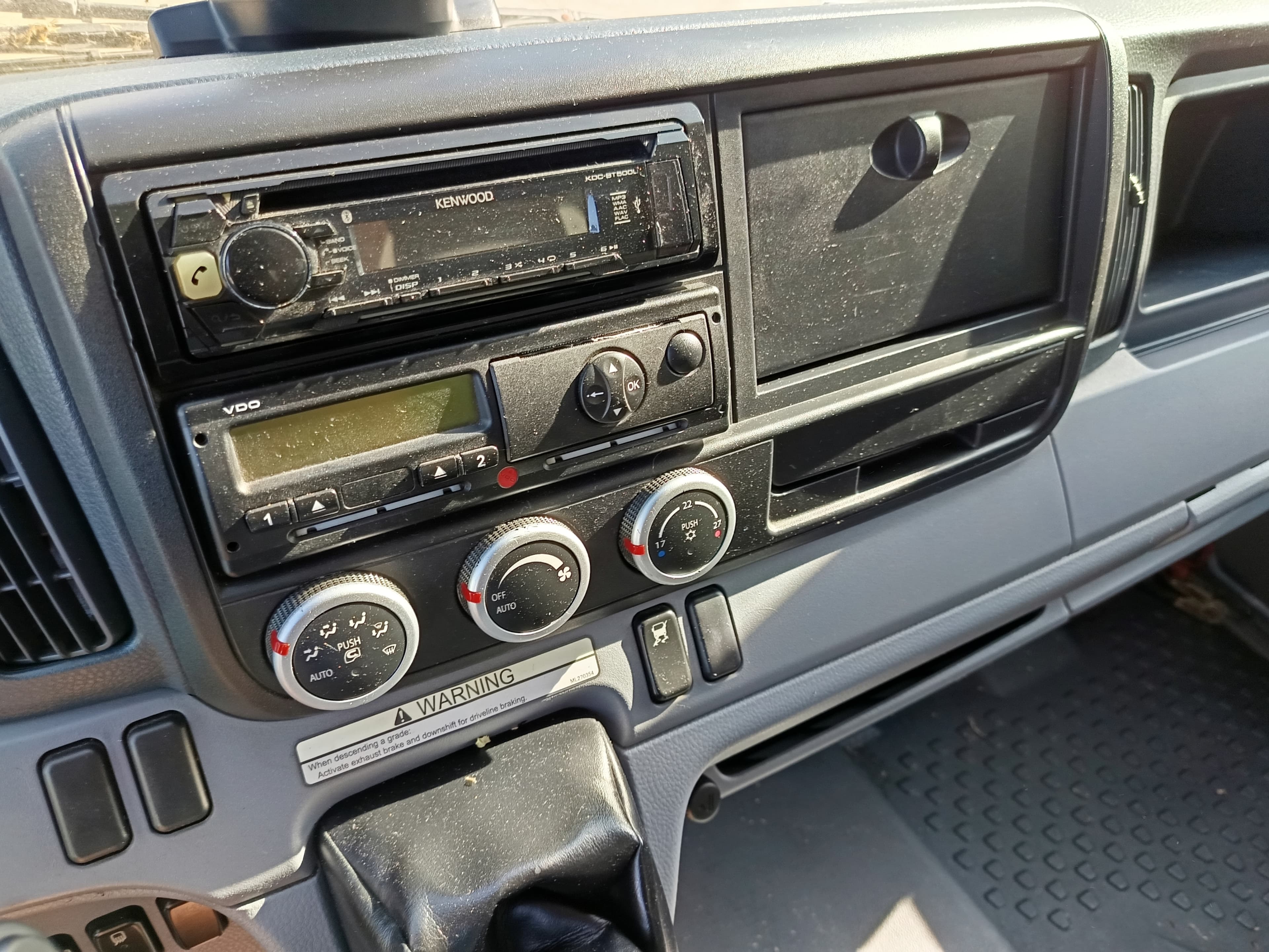 Mitsubishi Canter · Ano 2016 — imagen 13