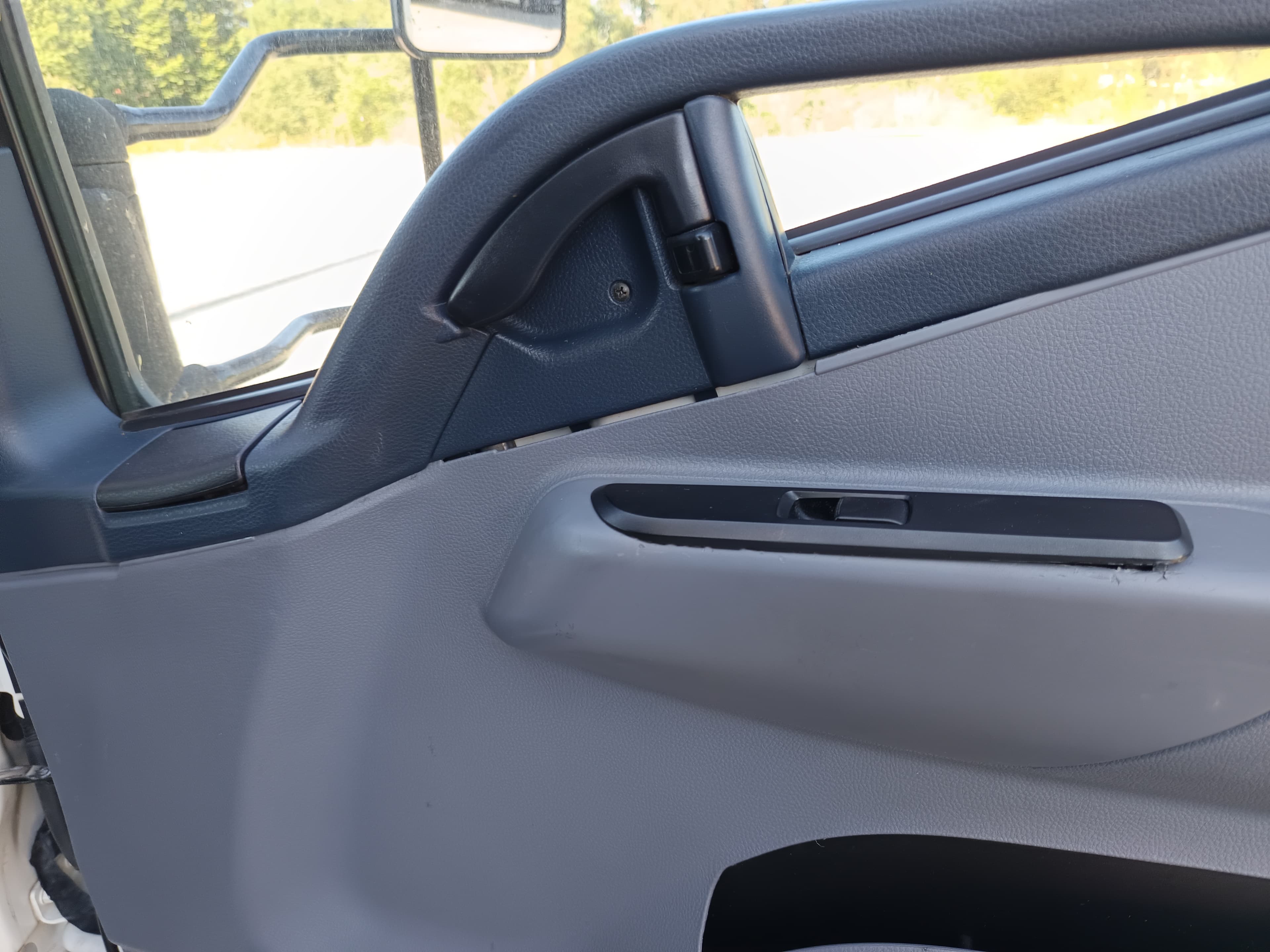 Mitsubishi Canter · Ano 2016 — imagen 22