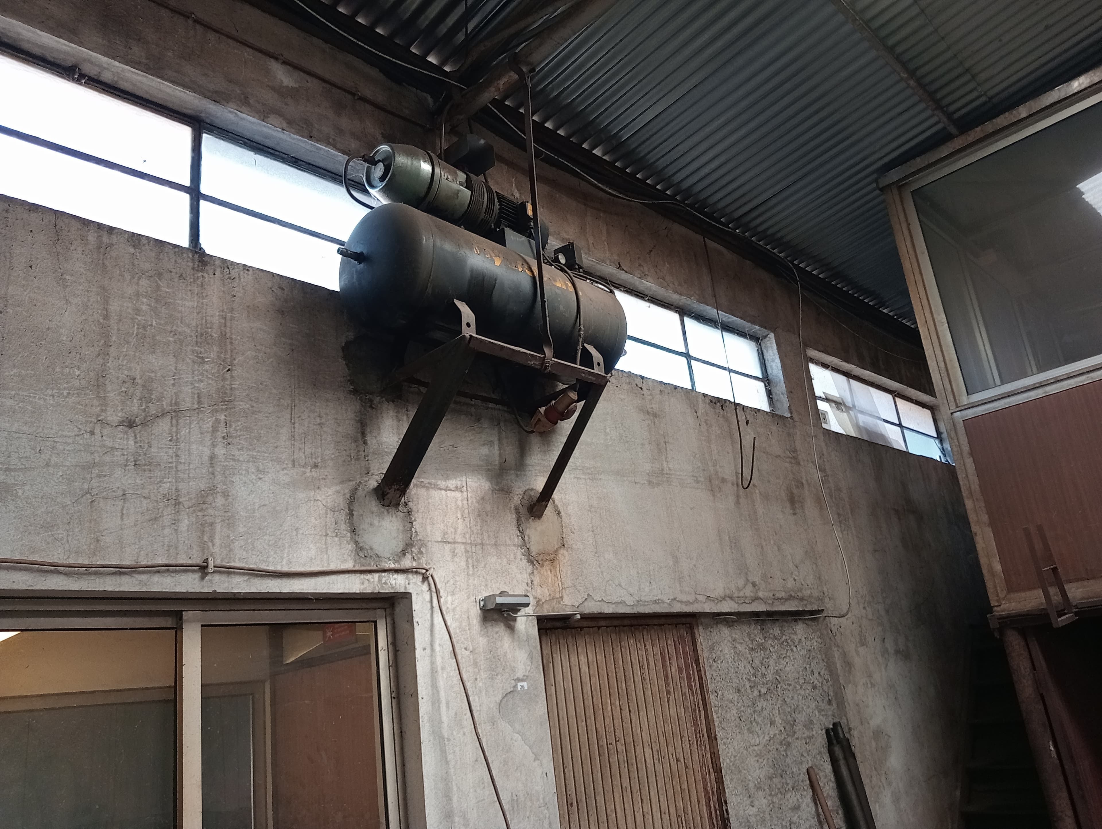 Calandra · Puncionadora · Compressor — imagem 8
