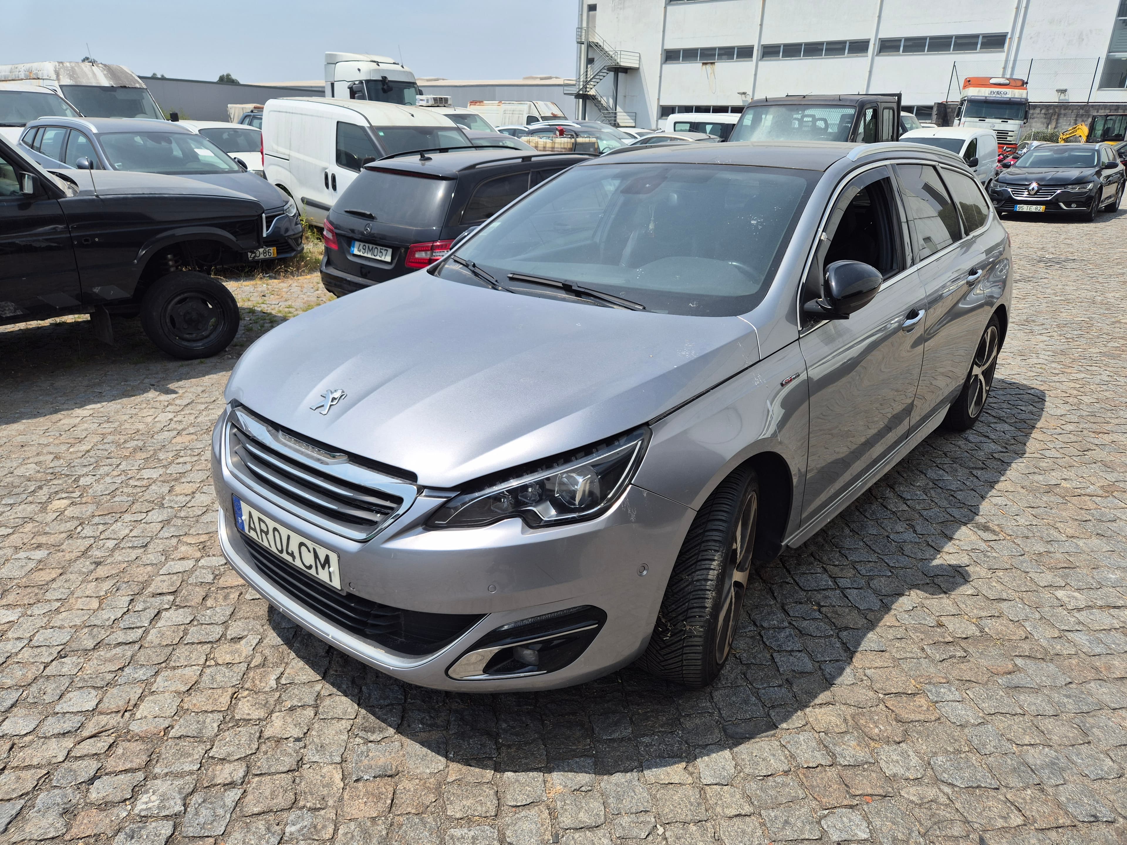 Peugeot 308 SW · Ano 2015 — imagen 1
