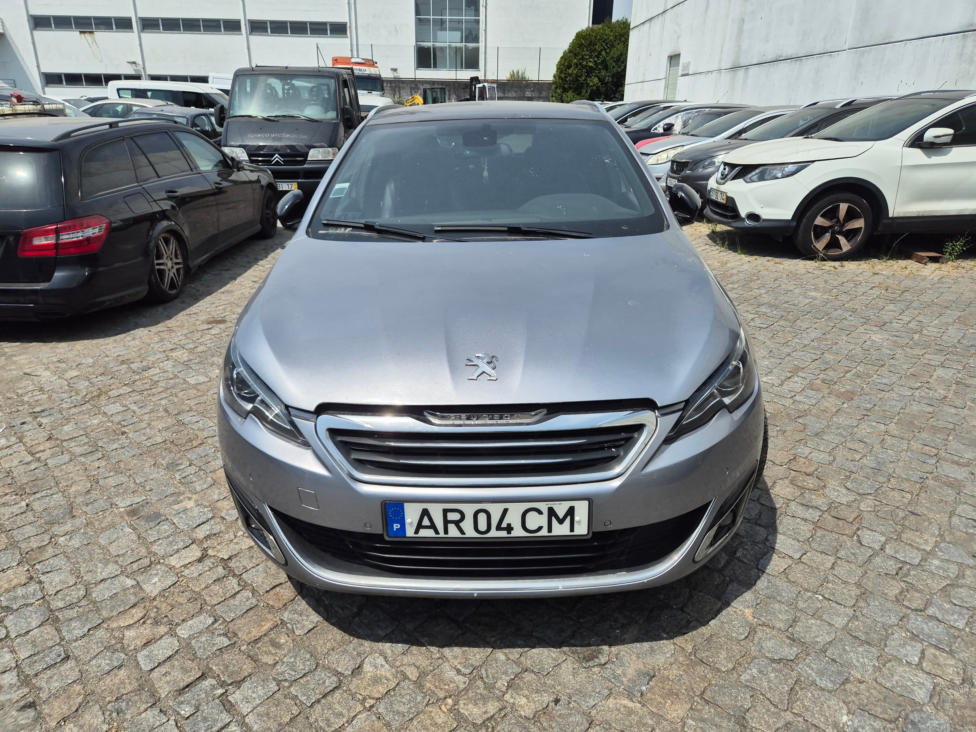 Peugeot 308 SW · Ano 2015 — imagen 2