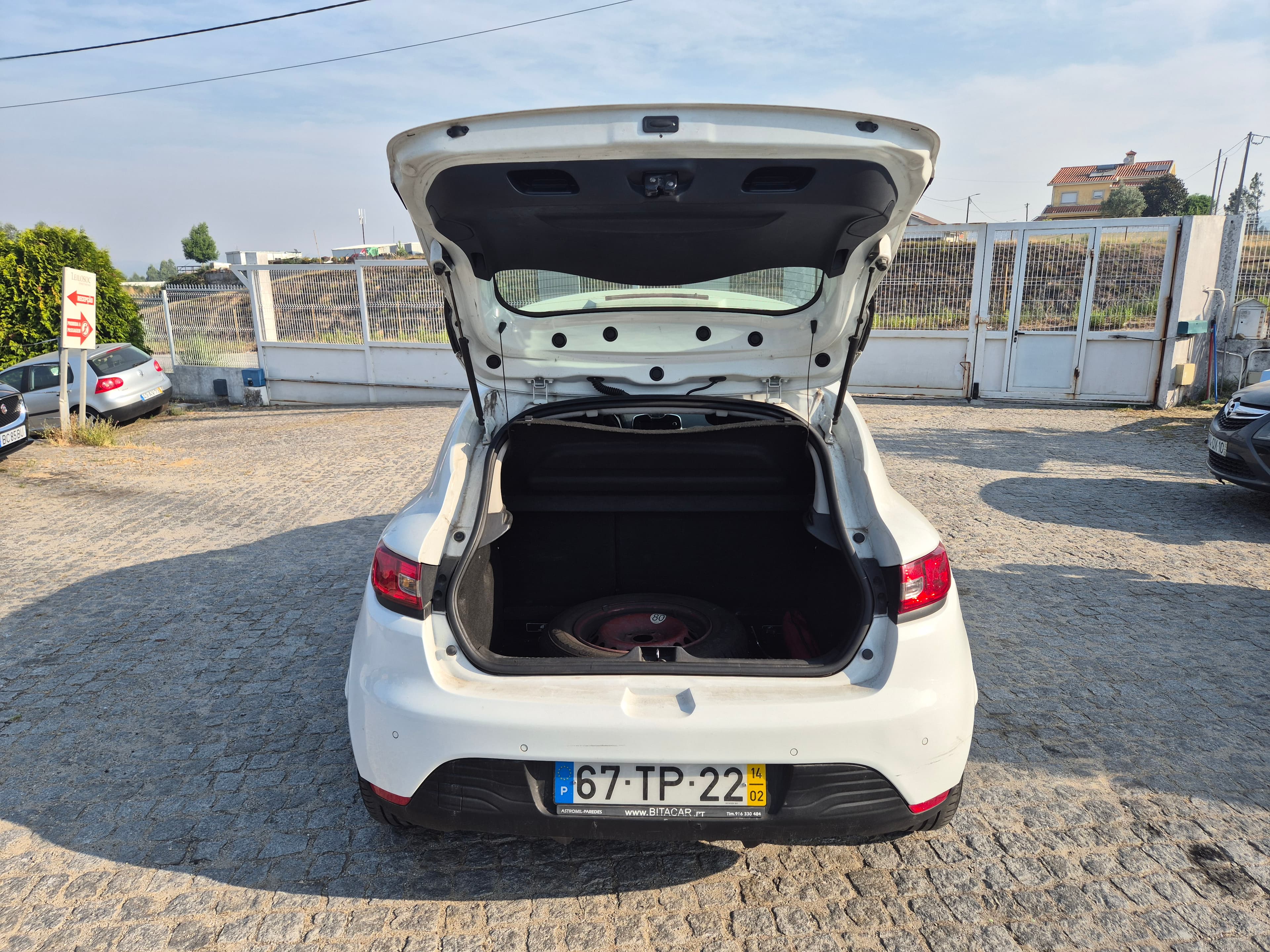 Renault Clio · Ano 2014 — imagem 7