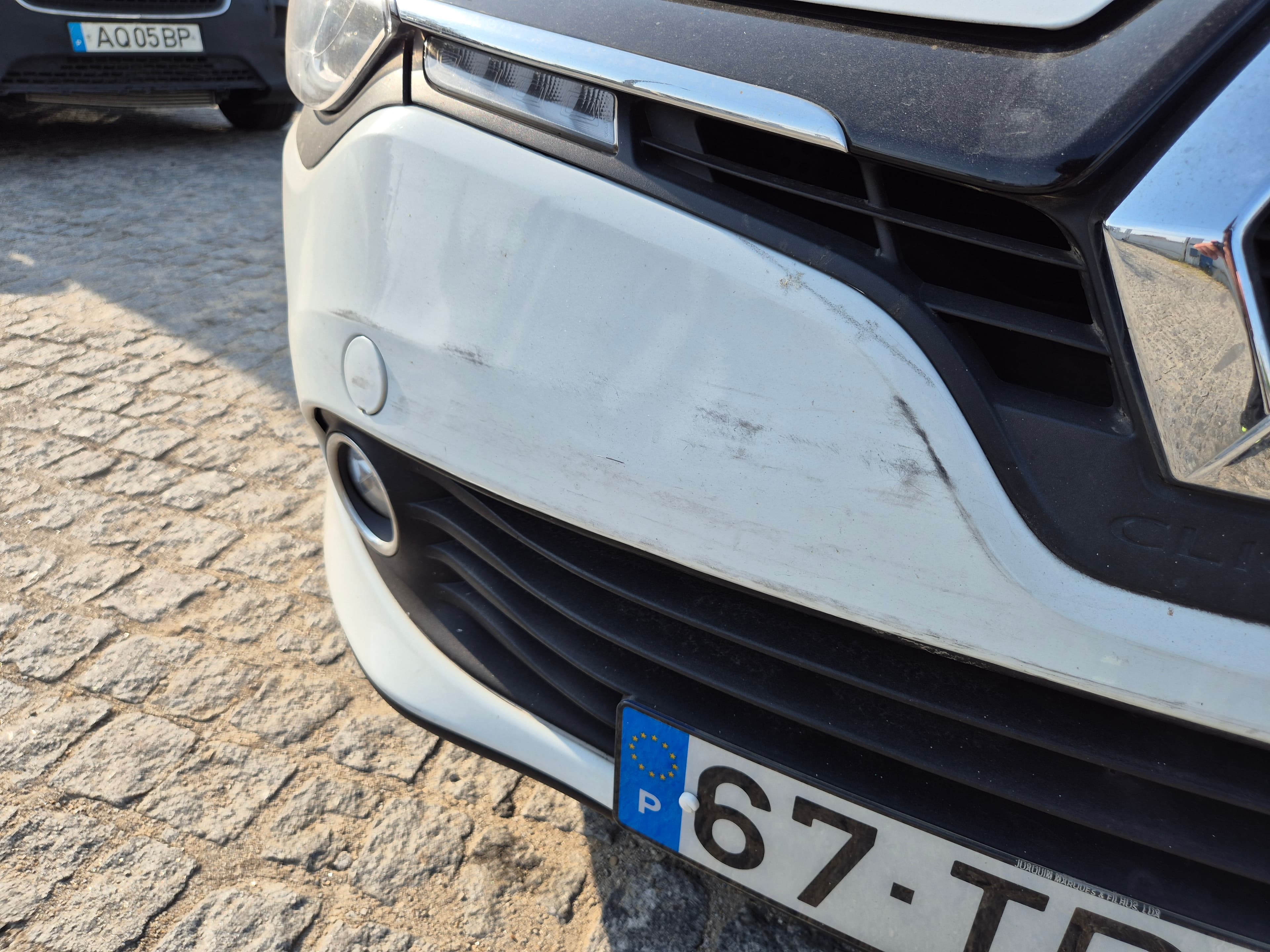 Renault Clio · Ano 2014 — imagem 22