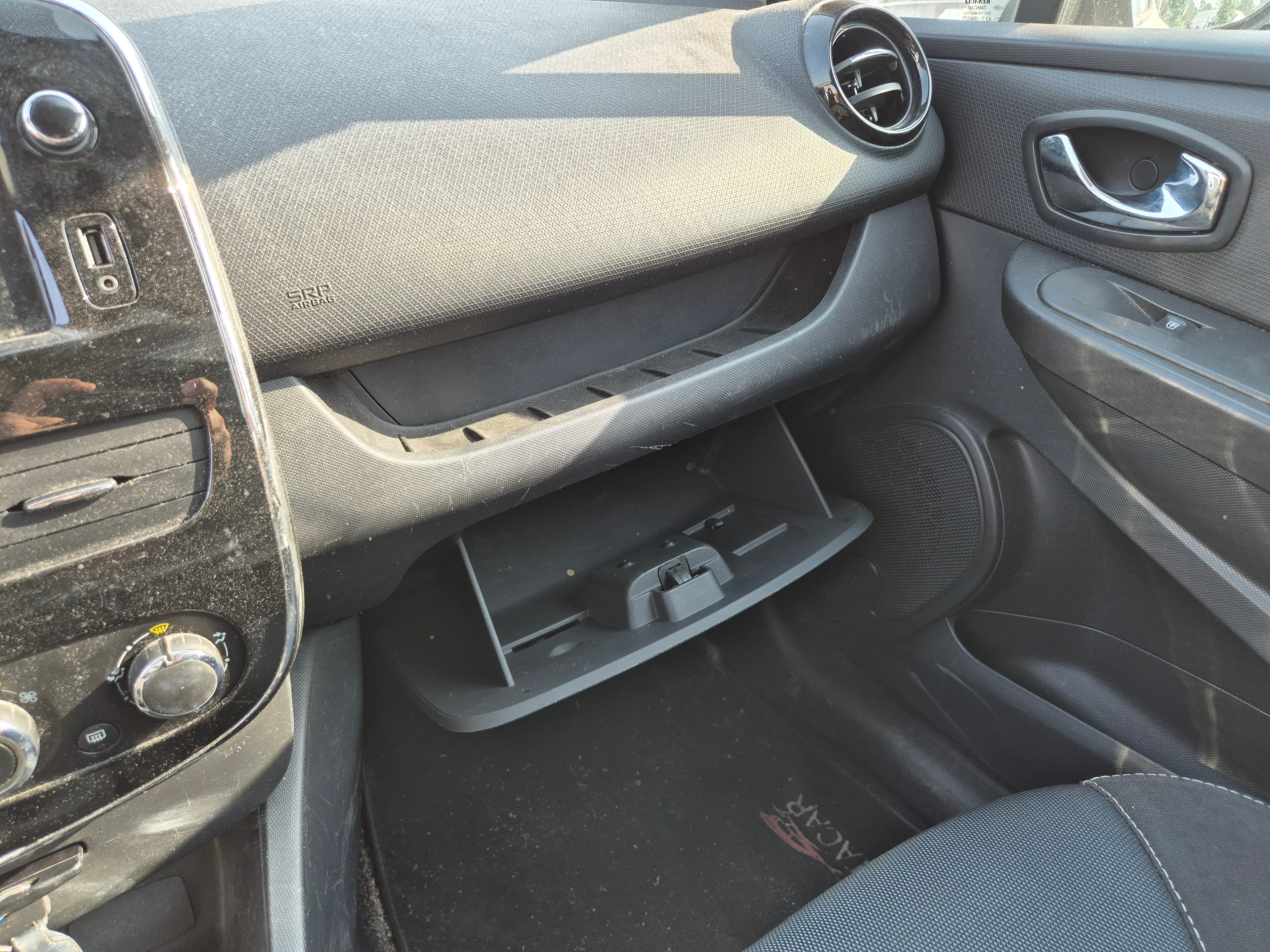 Renault Clio · Ano 2014 — imagem 51