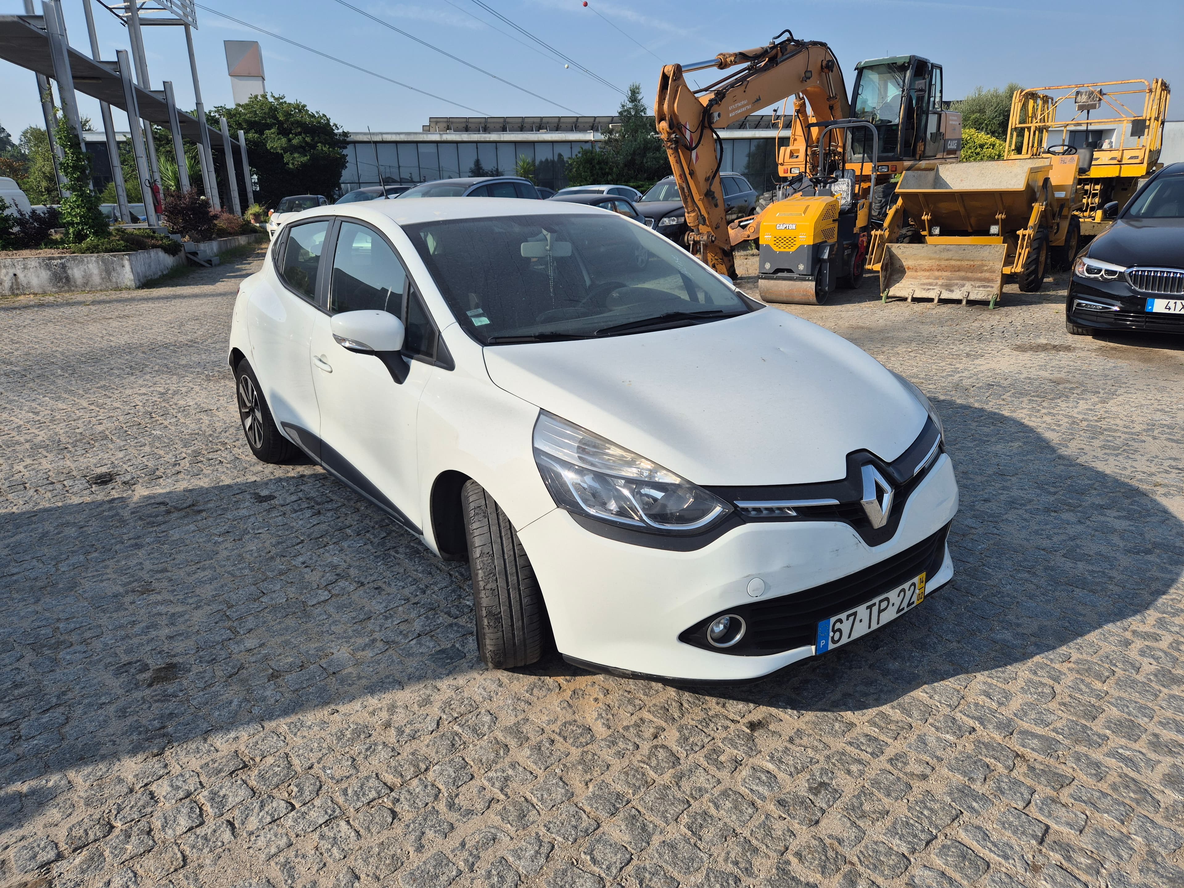Renault Clio · Ano 2014 — imagem 1