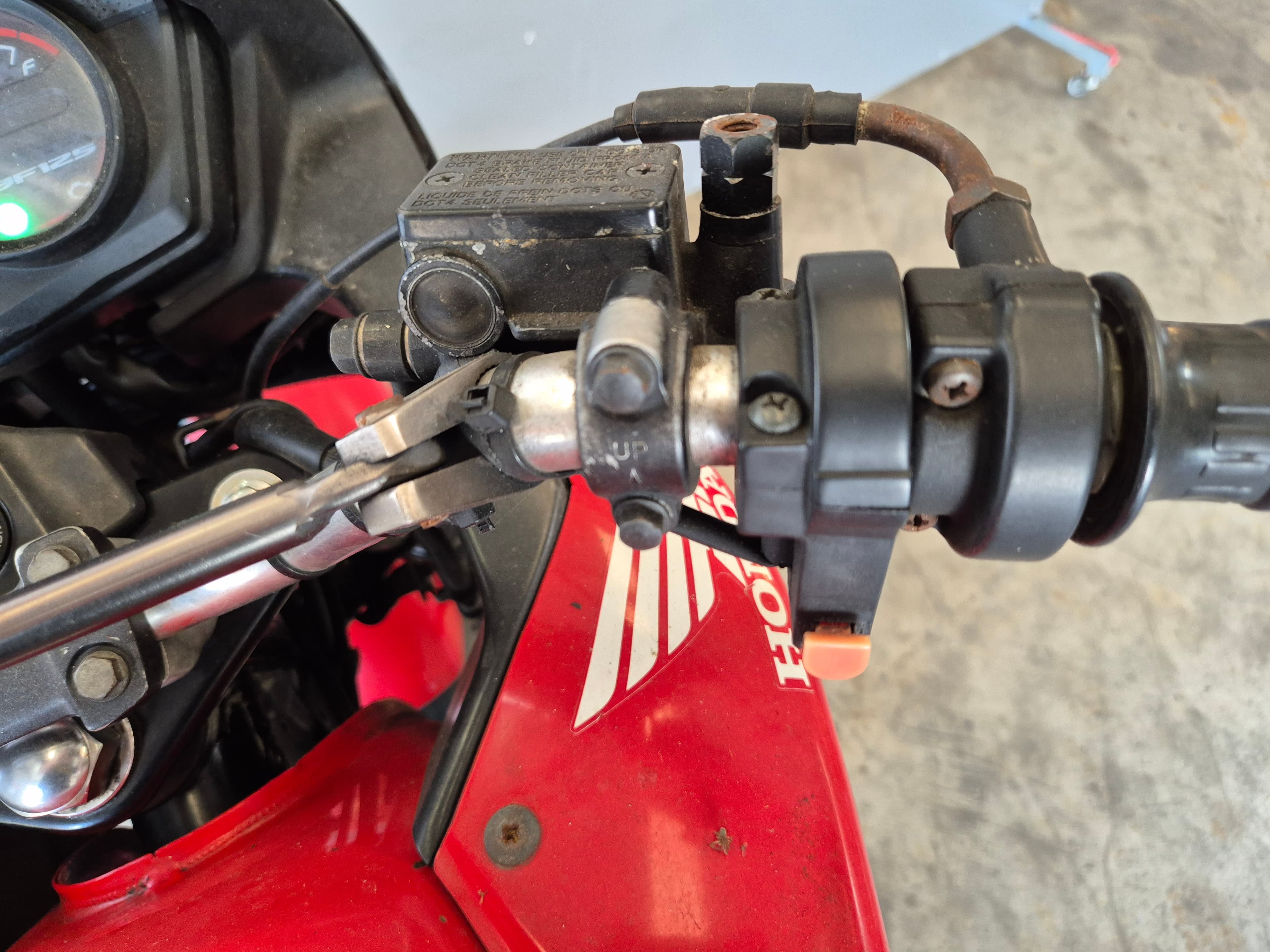 HONDA CBF 125 · Ano 2010 — image 10