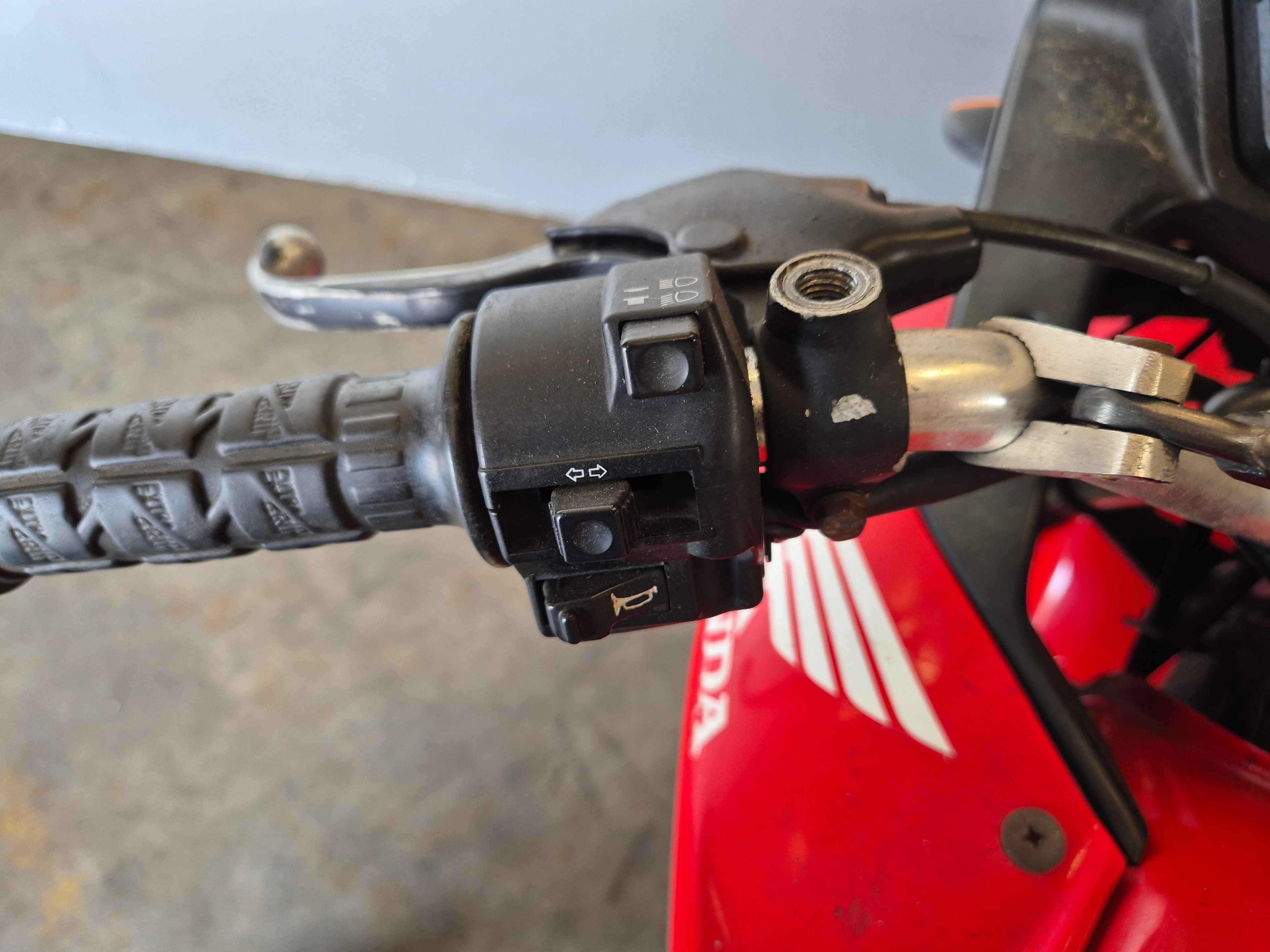 HONDA CBF 125 · Ano 2010 — image 9