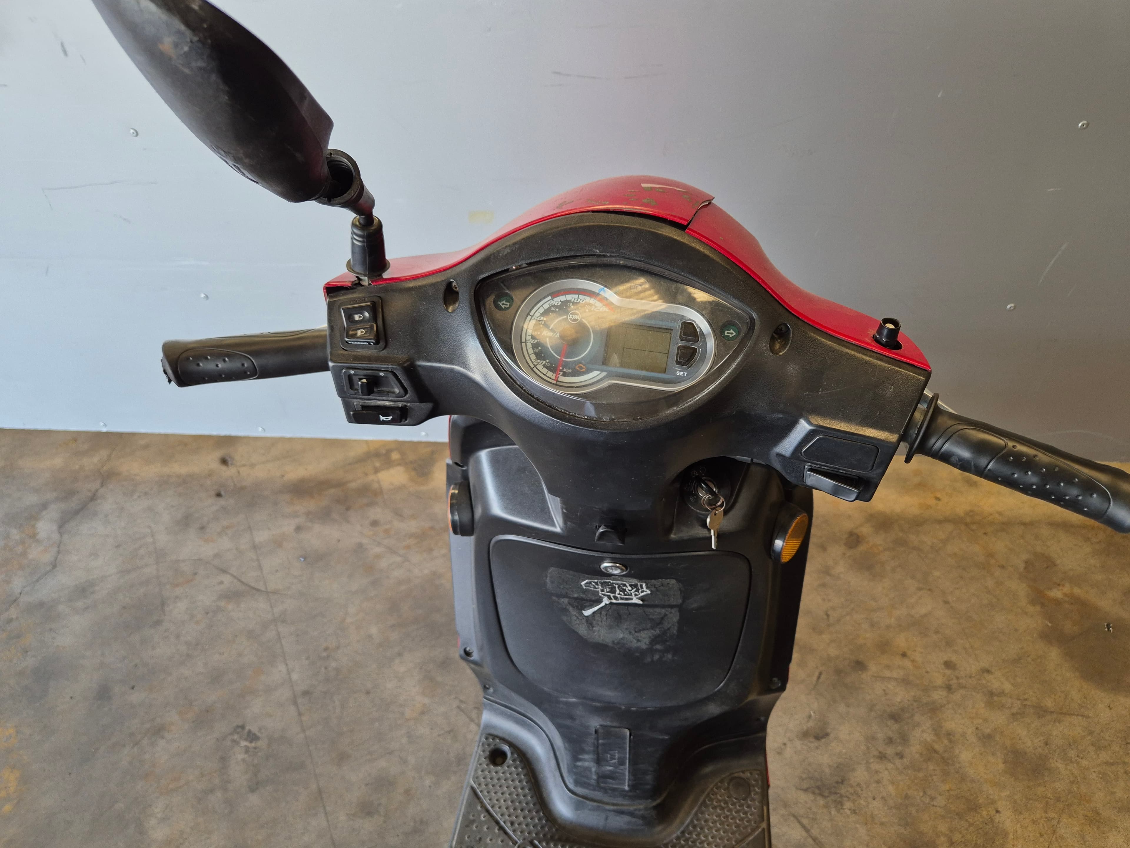 SYM Symphony Cargo 125 · Année 2018 — image 8