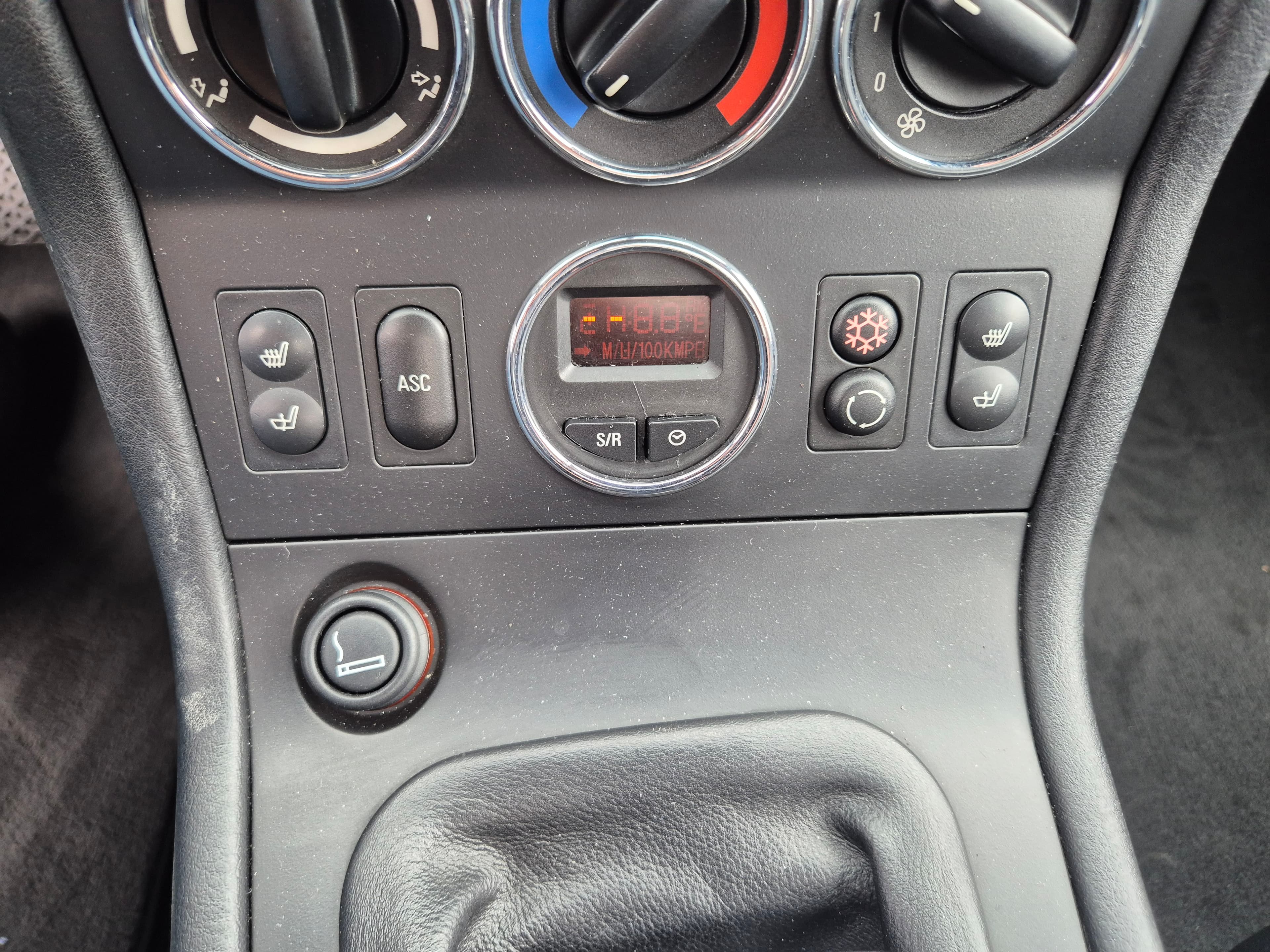 BMW Z3 · Ano 2001 — imagem 32