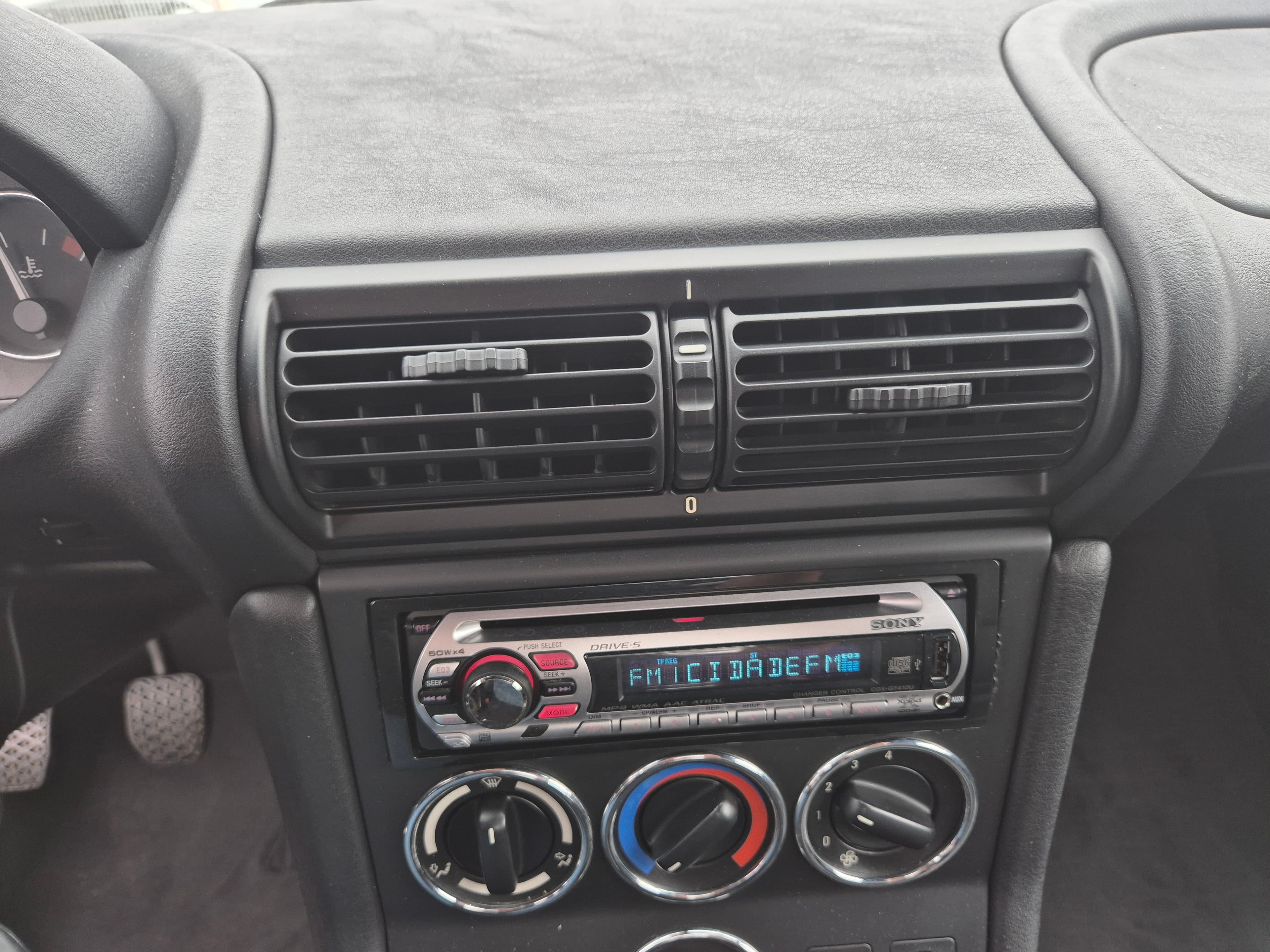 BMW Z3 · Ano 2001 — imagem 34
