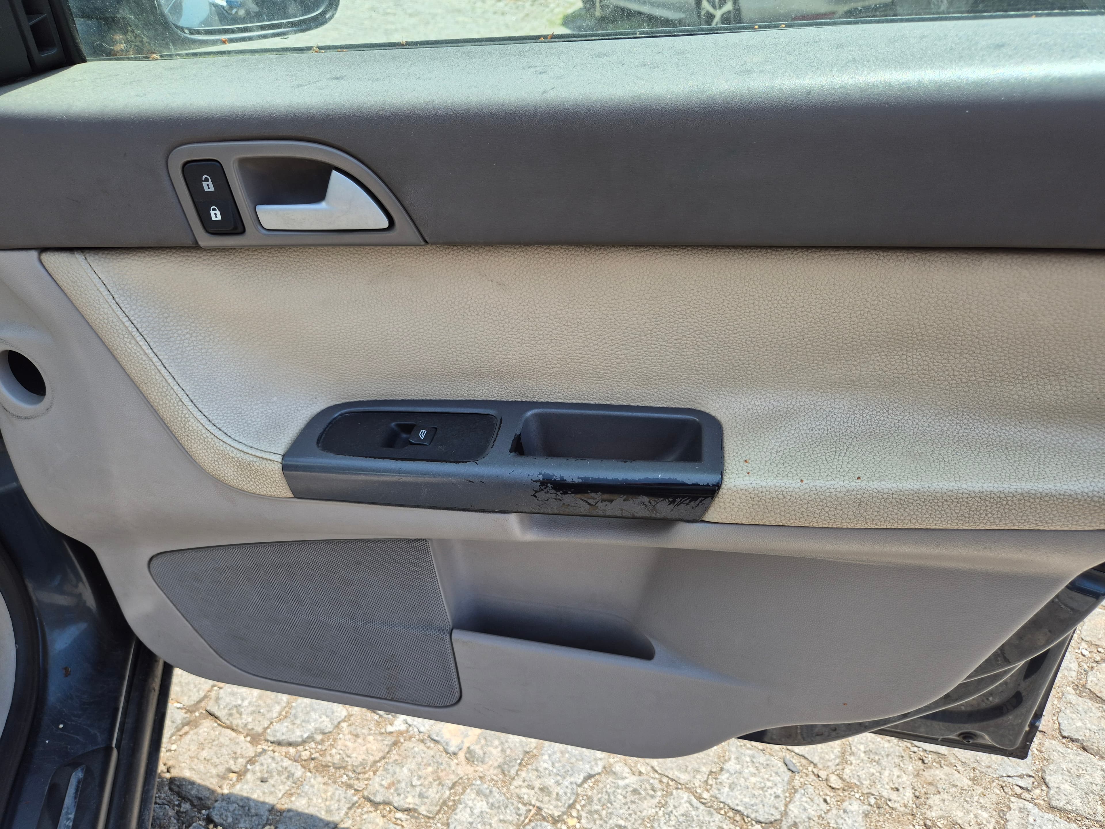 Volvo S40 · Ano 2005 — imagem 18