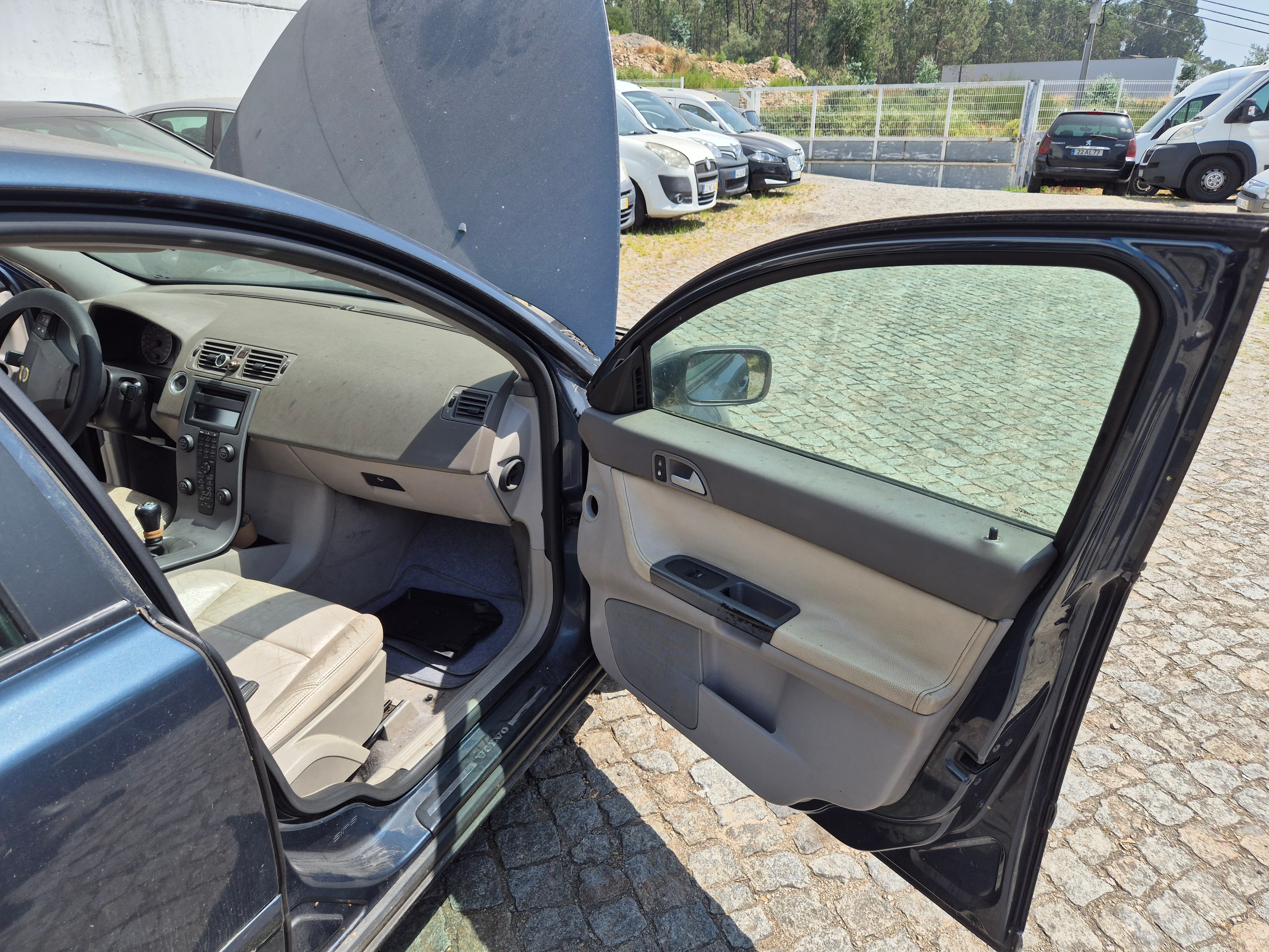 Volvo S40 · Ano 2005 — imagem 17