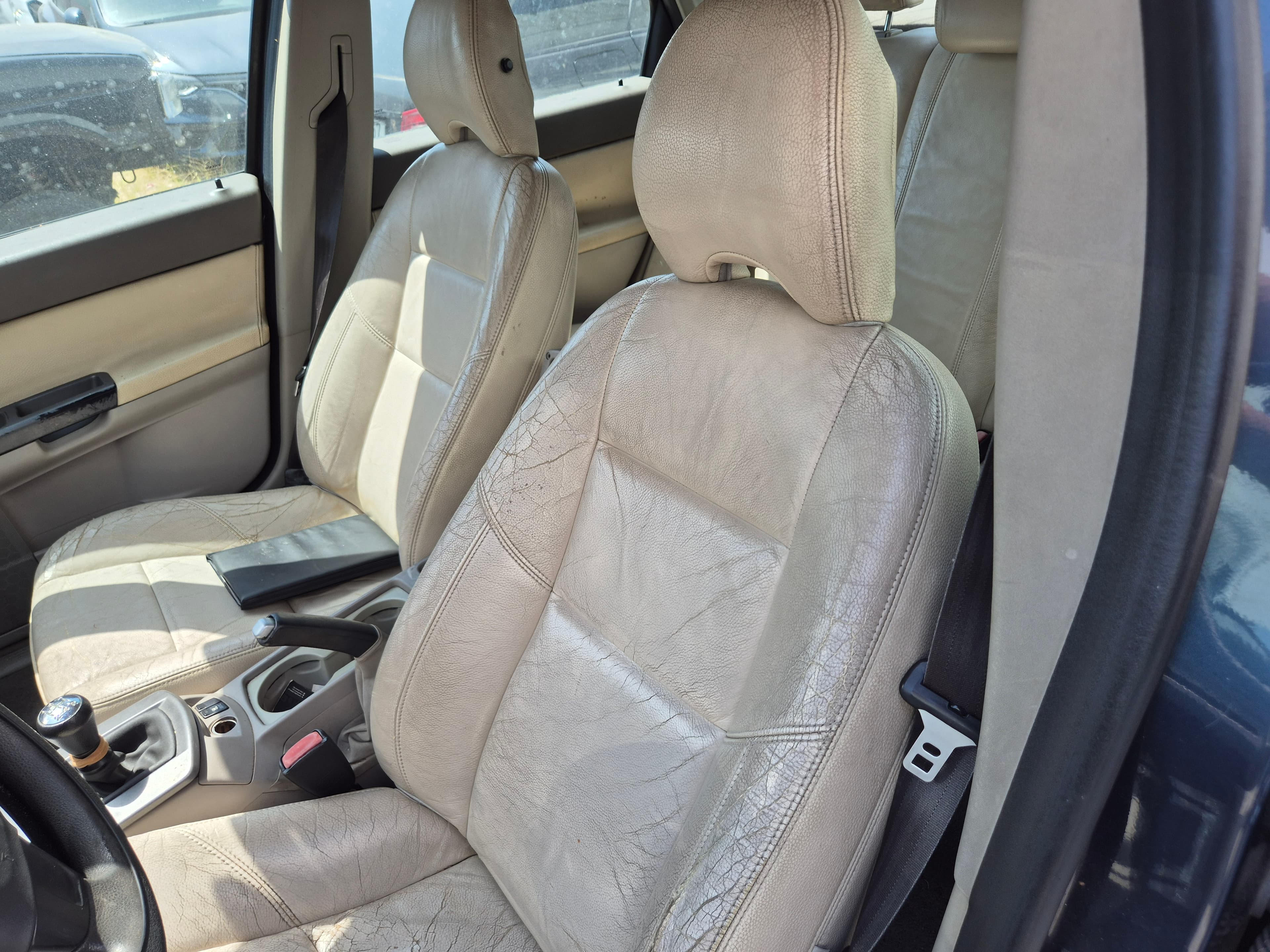 Volvo S40 · Ano 2005 — imagem 23