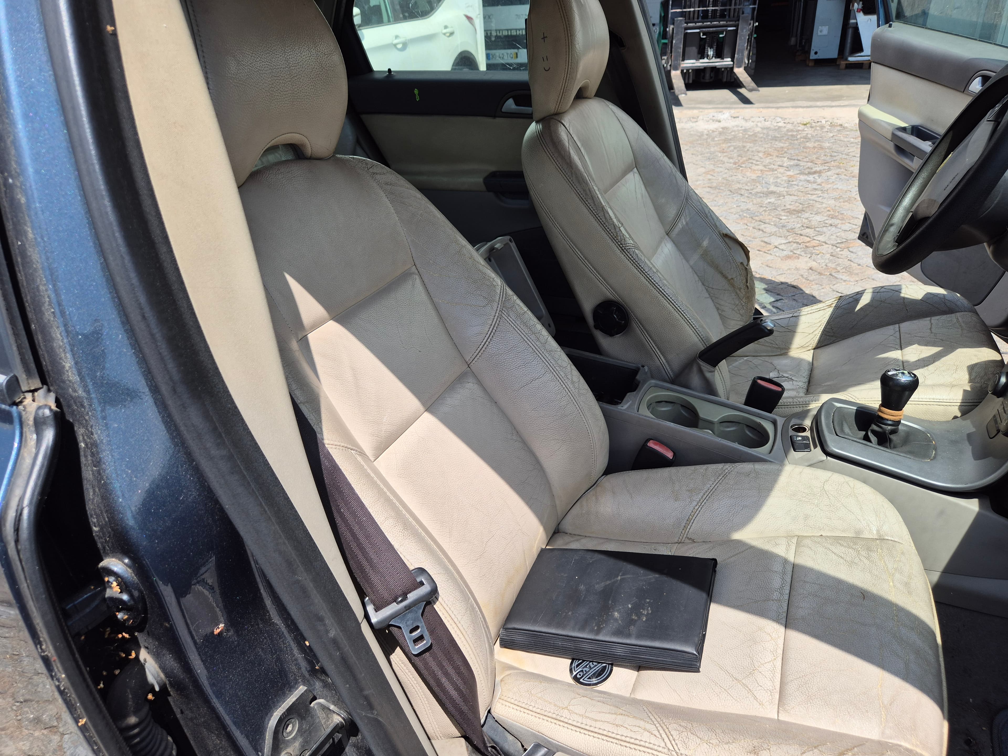 Volvo S40 · Ano 2005 — imagem 19