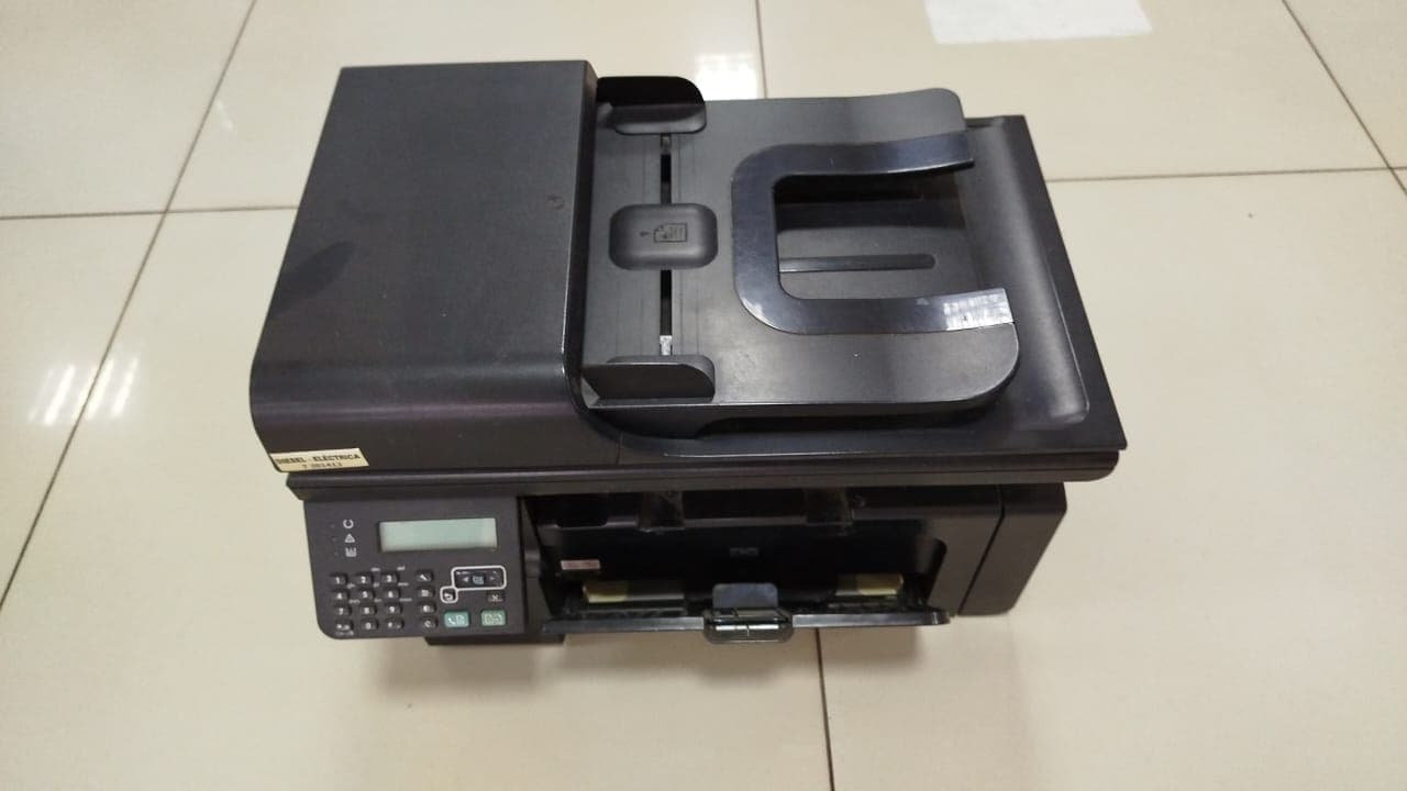 Monitor, Teclado, Mouse, Desktop, Impressora Canon, Impressora HP LaserJet — imagen 20