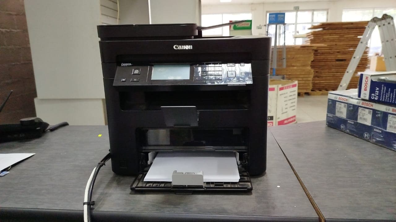 Monitor, Teclado, Mouse, Desktop, Impressora Canon, Impressora HP LaserJet — imagen 15
