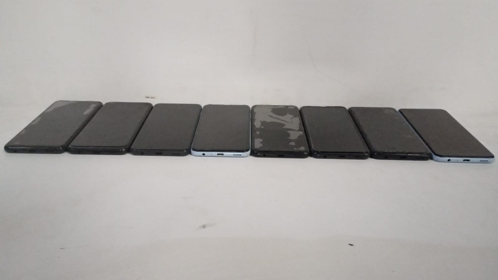 Telefones - Samsung — imagen 1