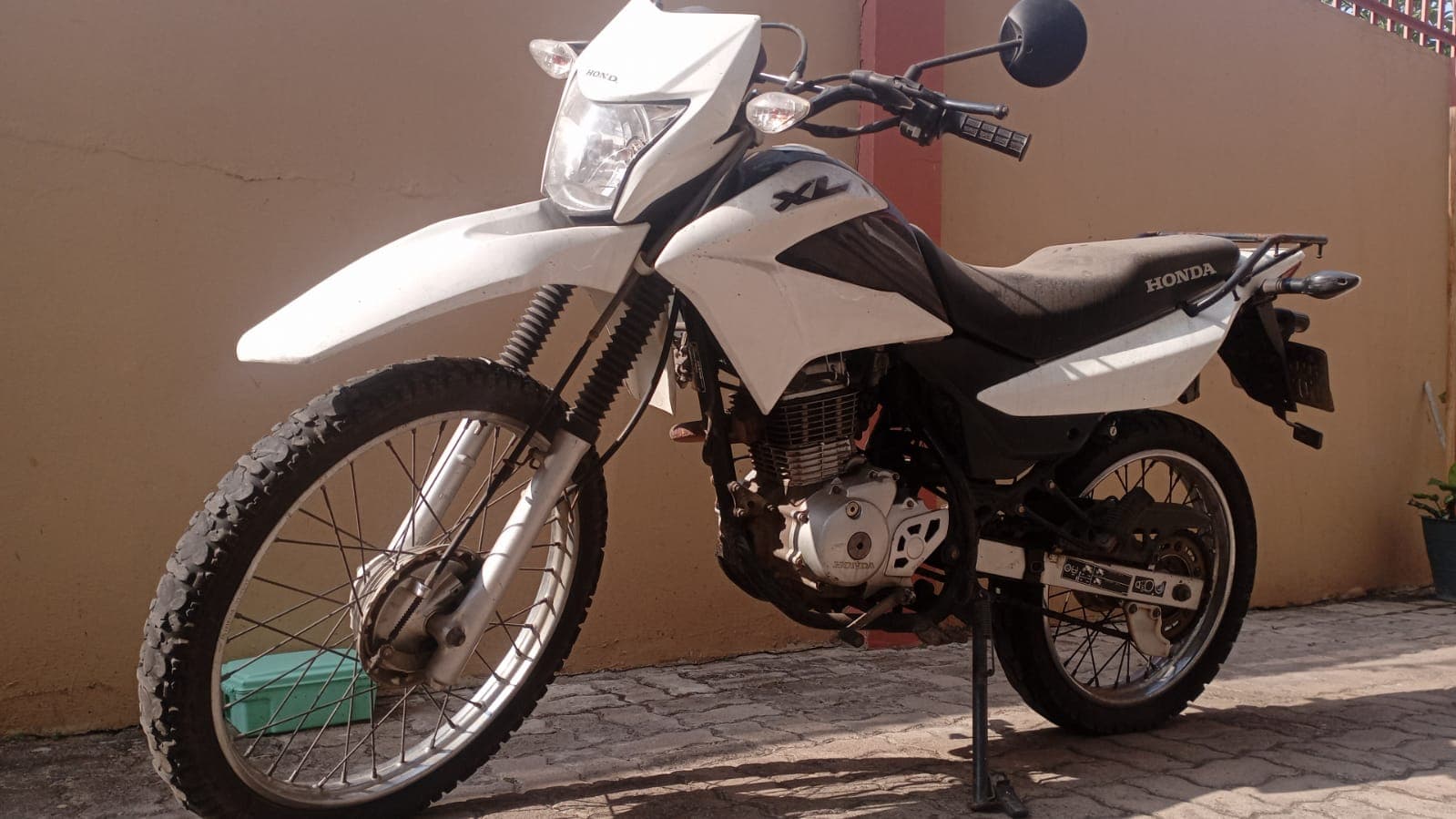 Motorbike - Honda/XL 125 — image 2