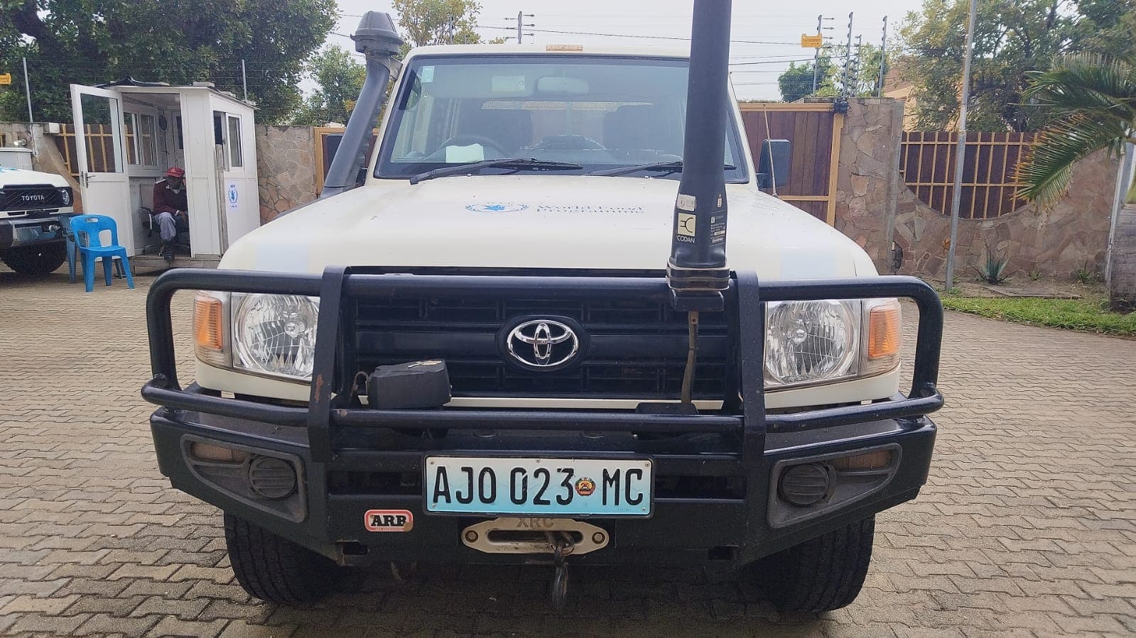 Toyota Land Cruiser 79-3,20m