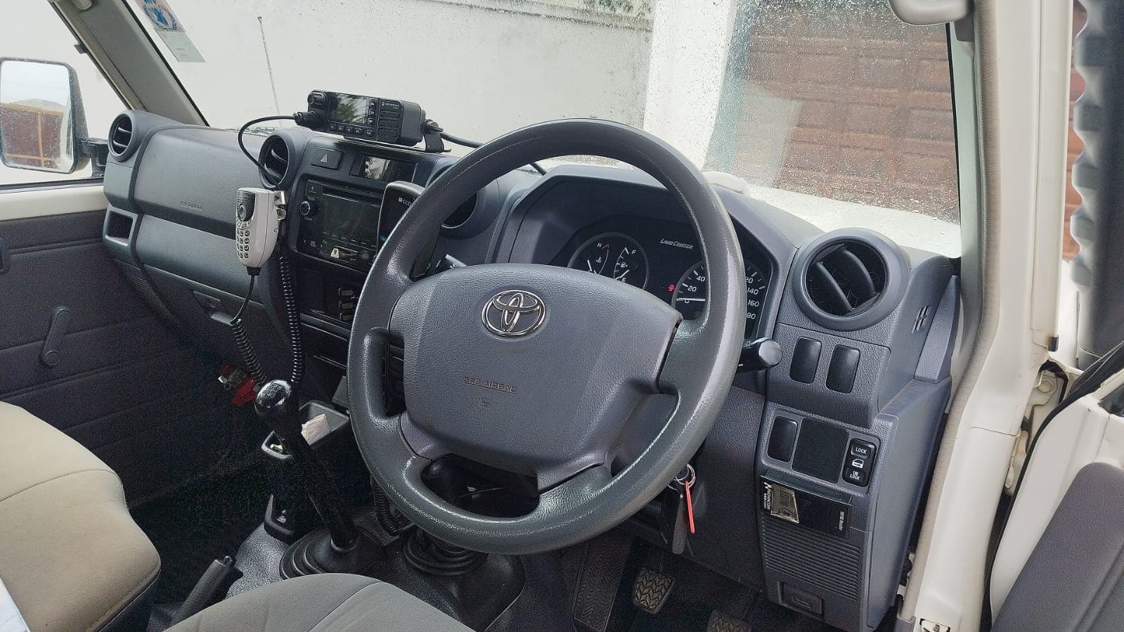 Toyota Land Cruiser 79-3,20m — imagem 6
