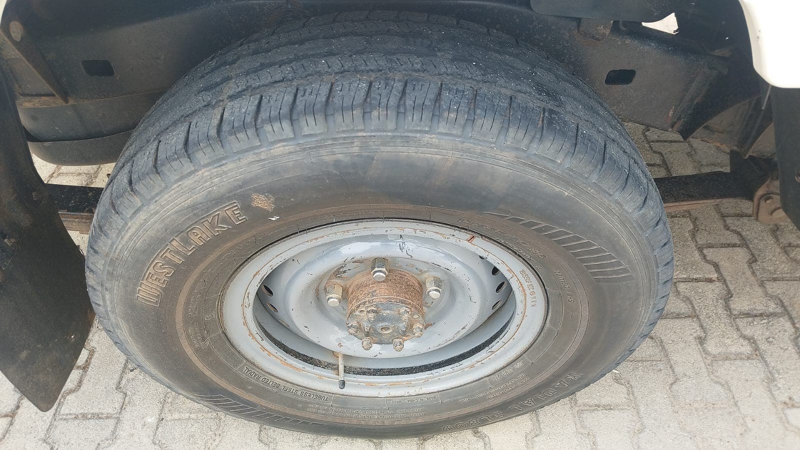Toyota Land Cruiser 79-3,20m — imagem 17