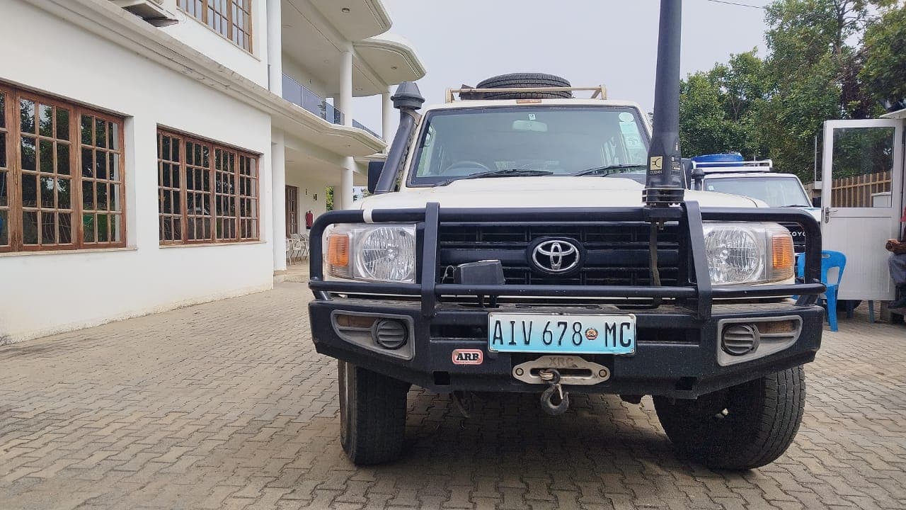 Toyota Land Cruiser 3.20m — imagem 2