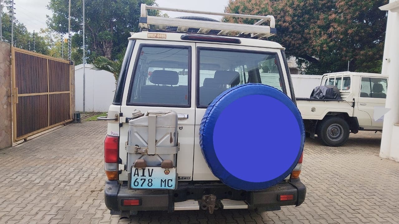 Toyota Land Cruiser 3.20m — imagem 13