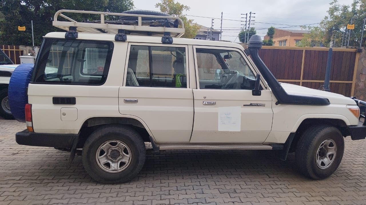 Toyota Land Cruiser 3.20m — imagem 5