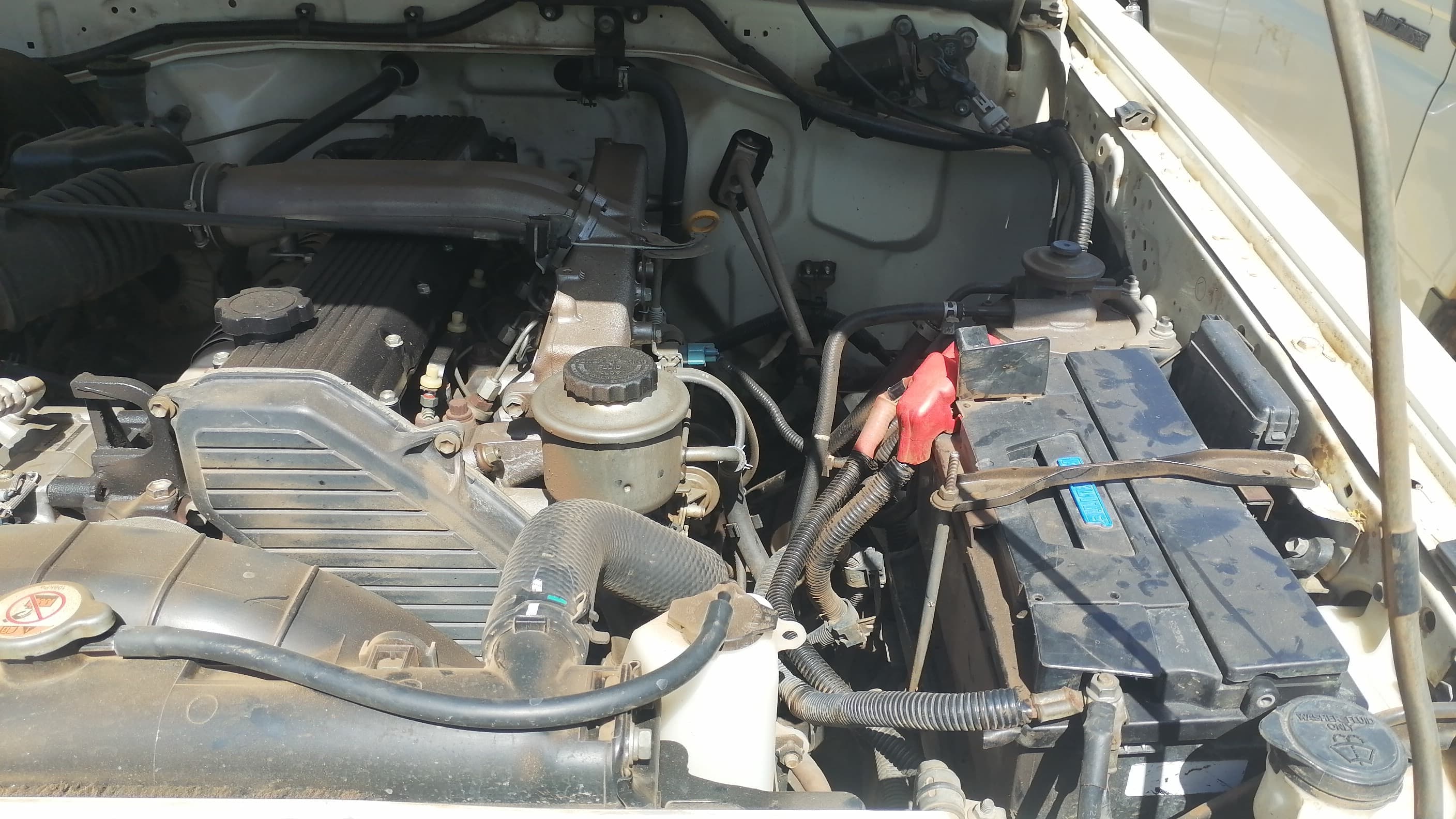 Toyota Land Cruiser79DCHZJ79R-3.18m — imagem 14