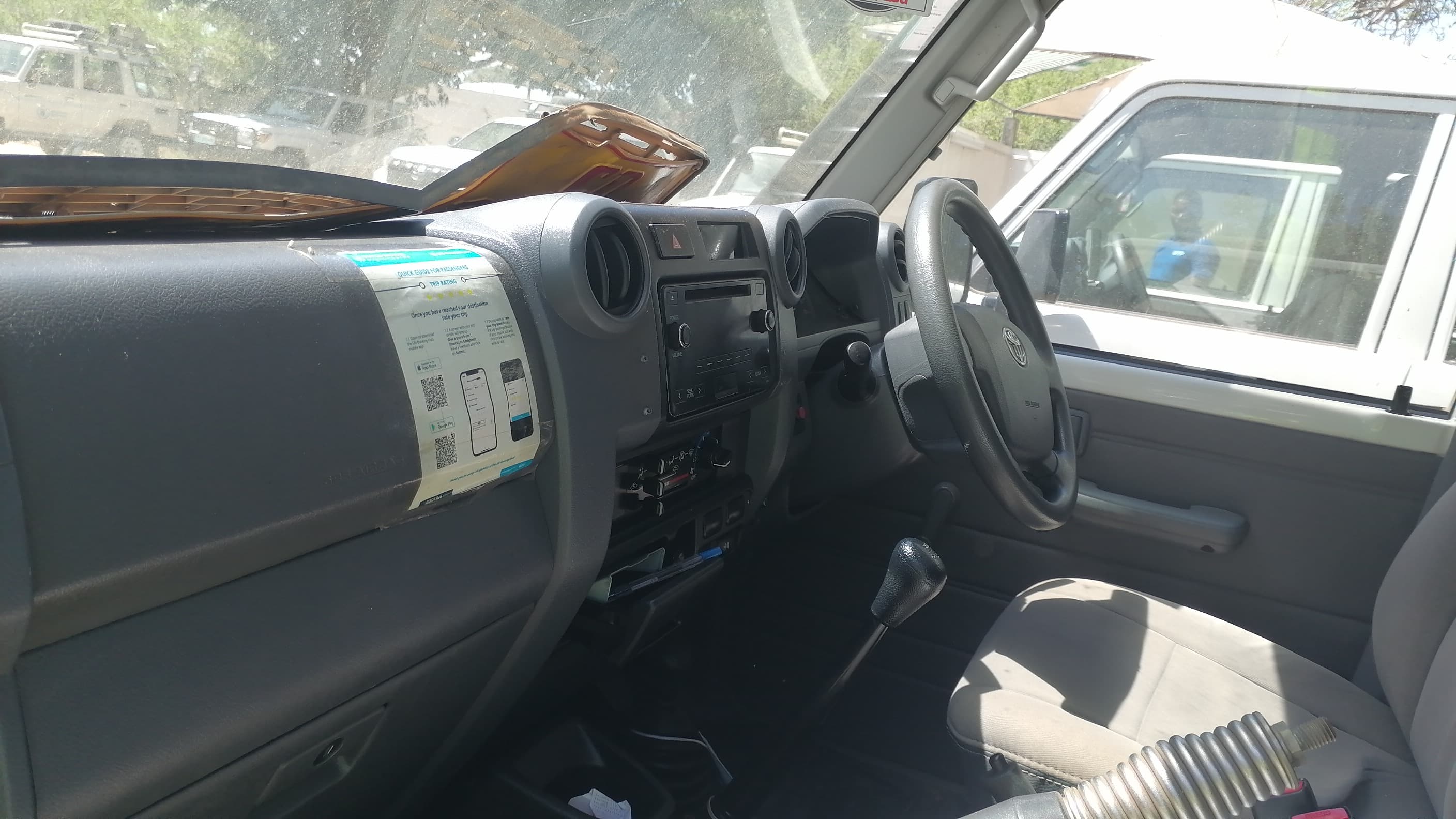 Toyota Land Cruiser79DCHZJ79R-3.18m — imagem 10