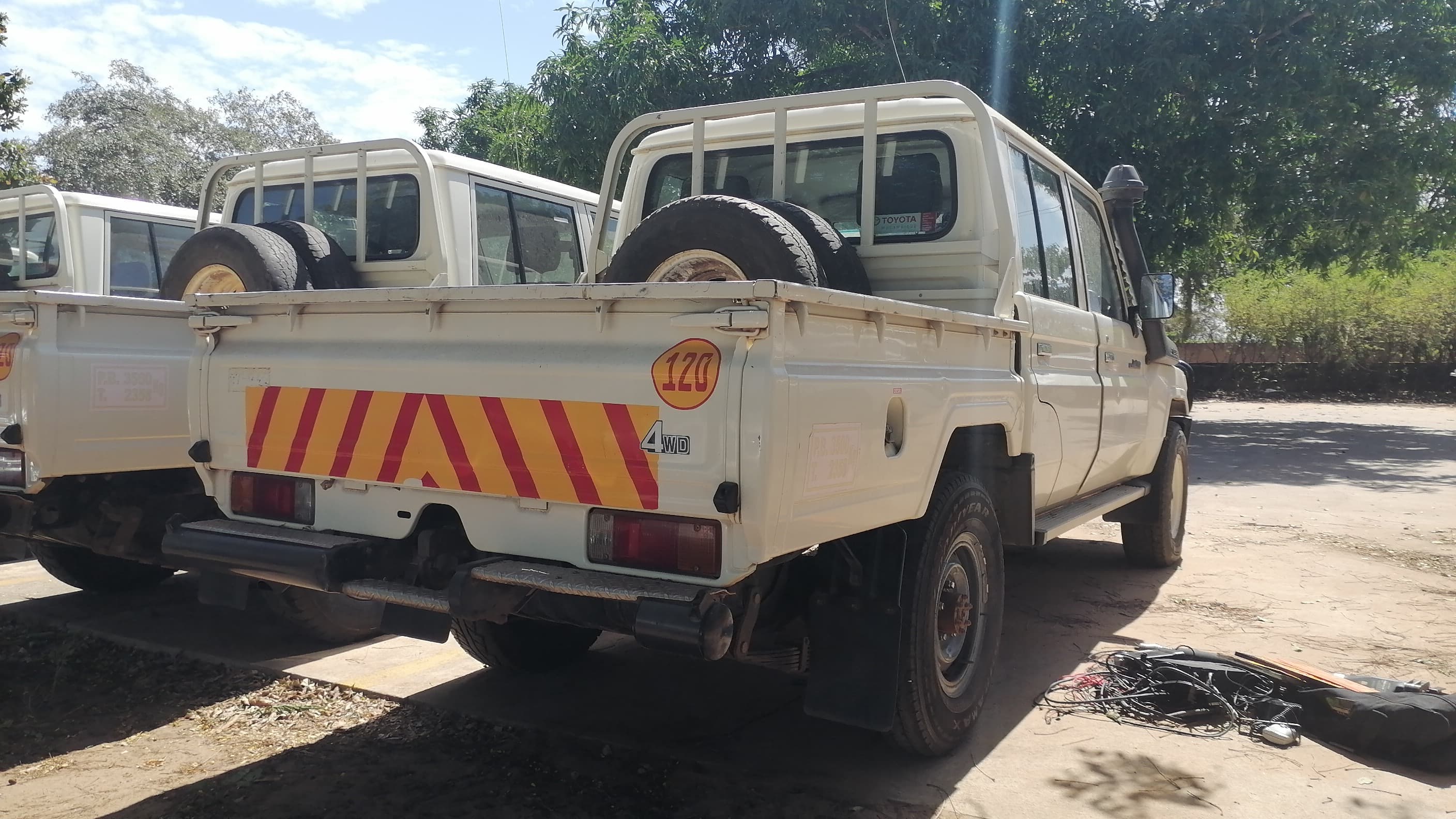 Toyota Land Cruiser 3.20m — image 7