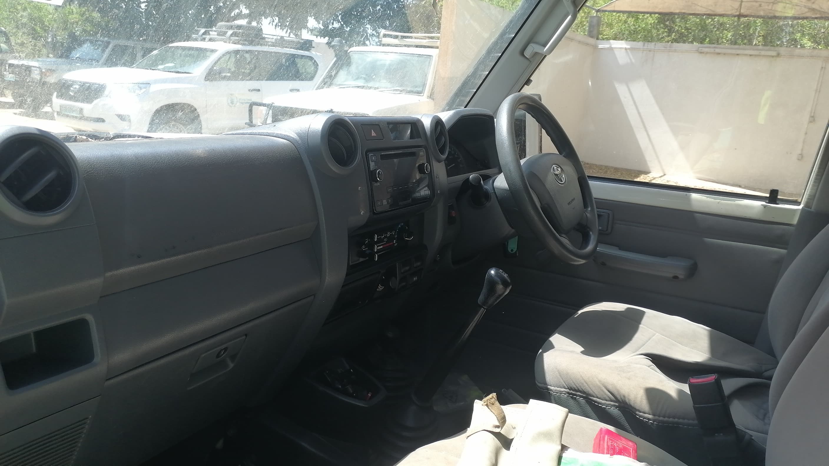 Toyota Land Cruiser 3.20m — image 10