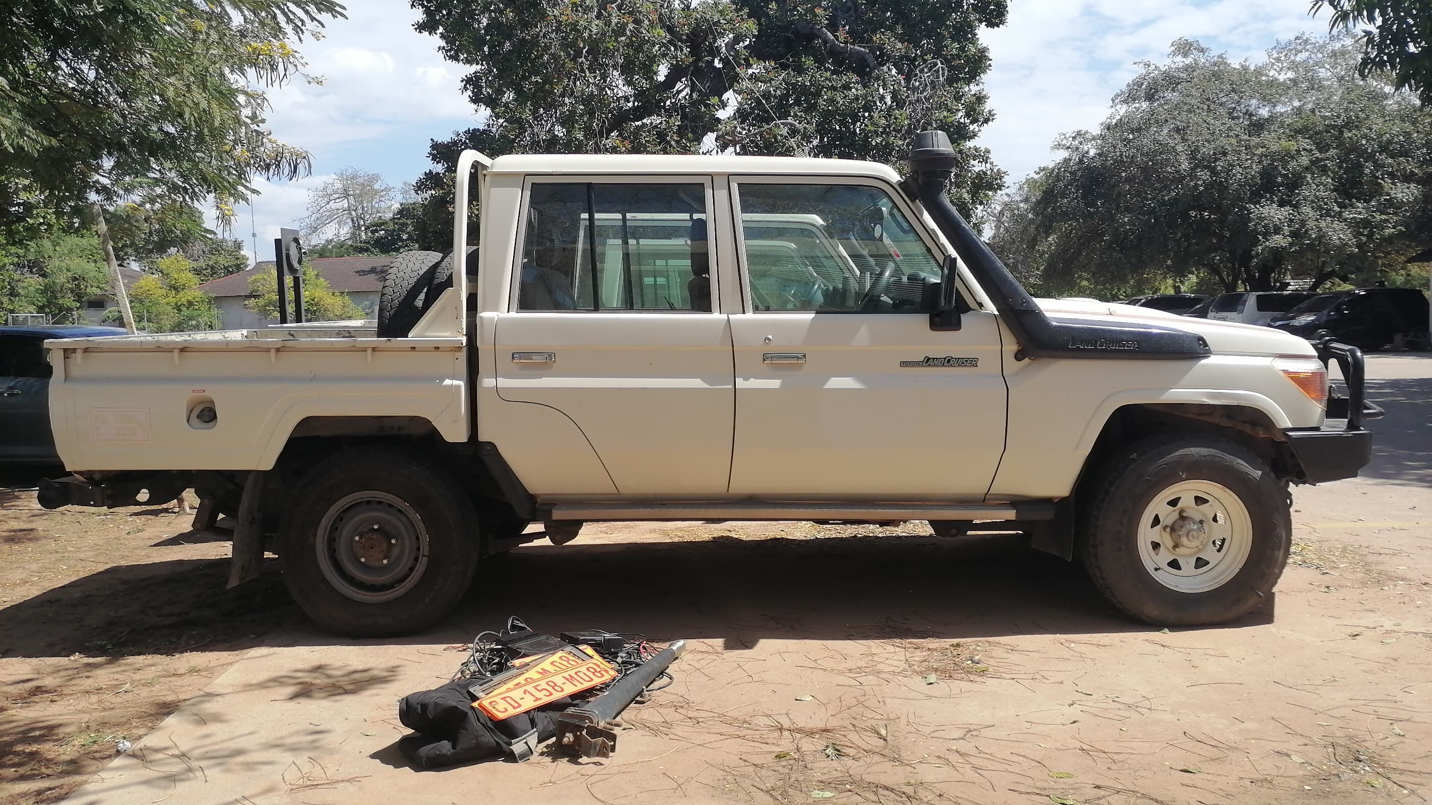 Toyota Land Cruiser 3.20m — image 11